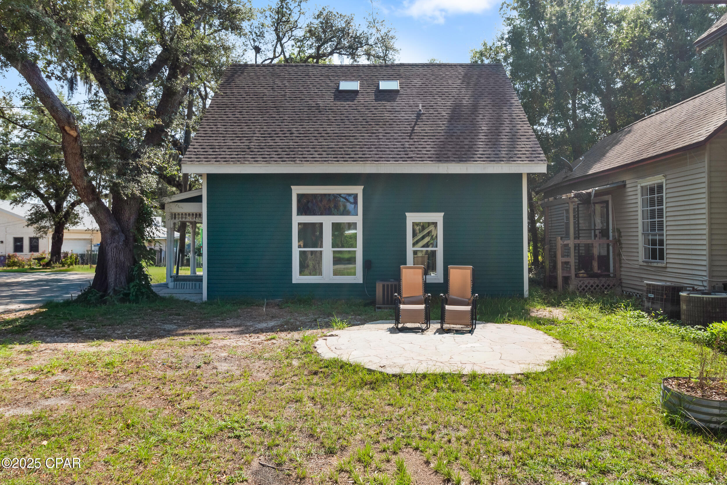 710 Moore Circle