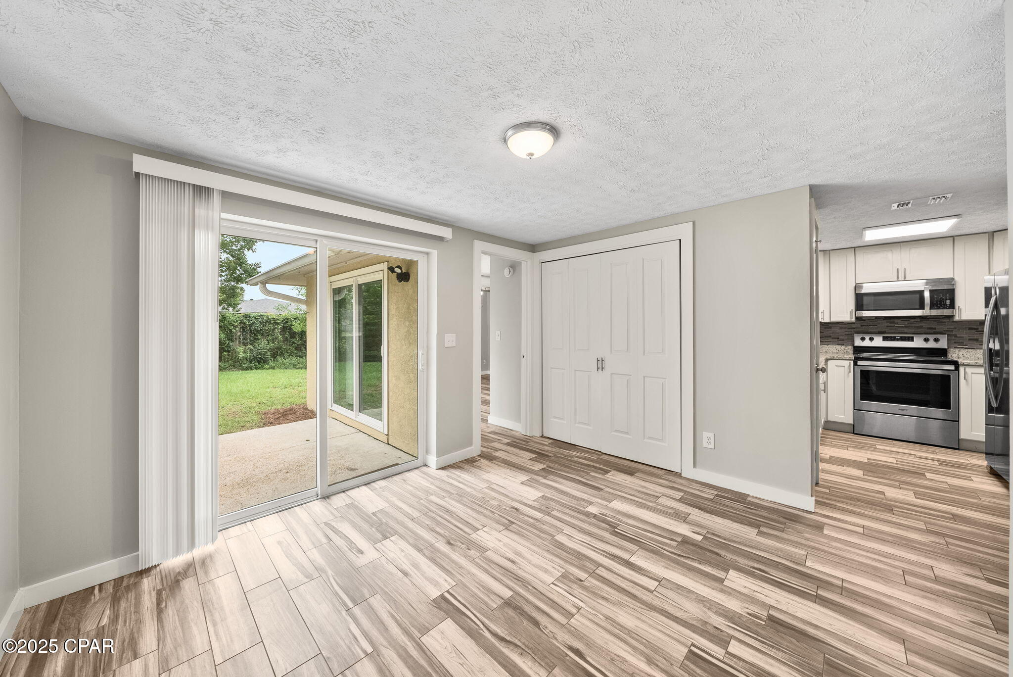 813 Bradford Circle
