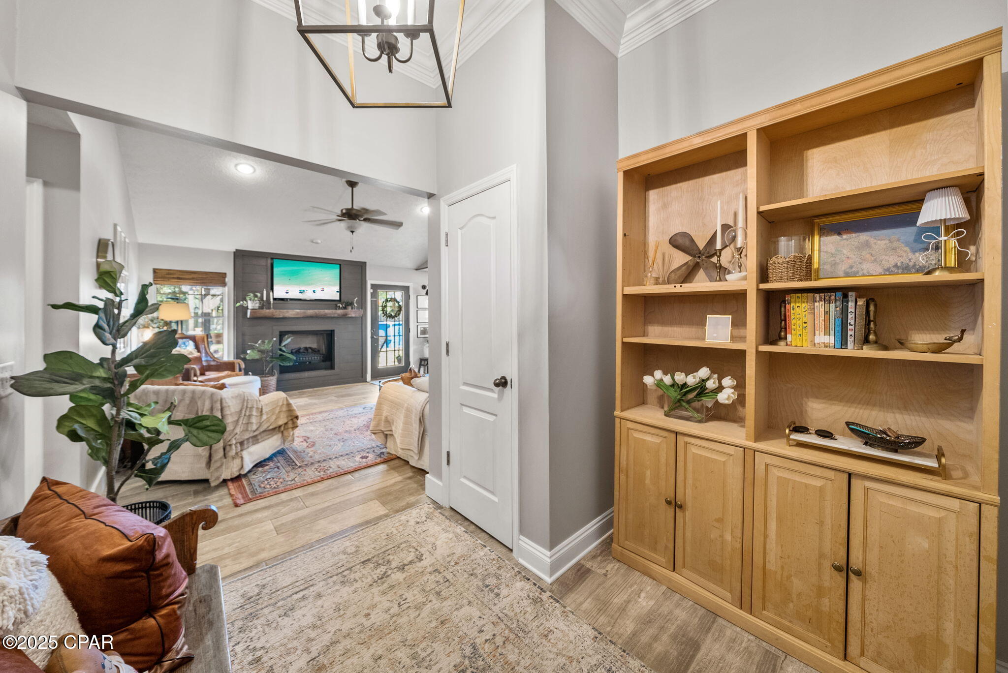 1809 Bowman Lane
