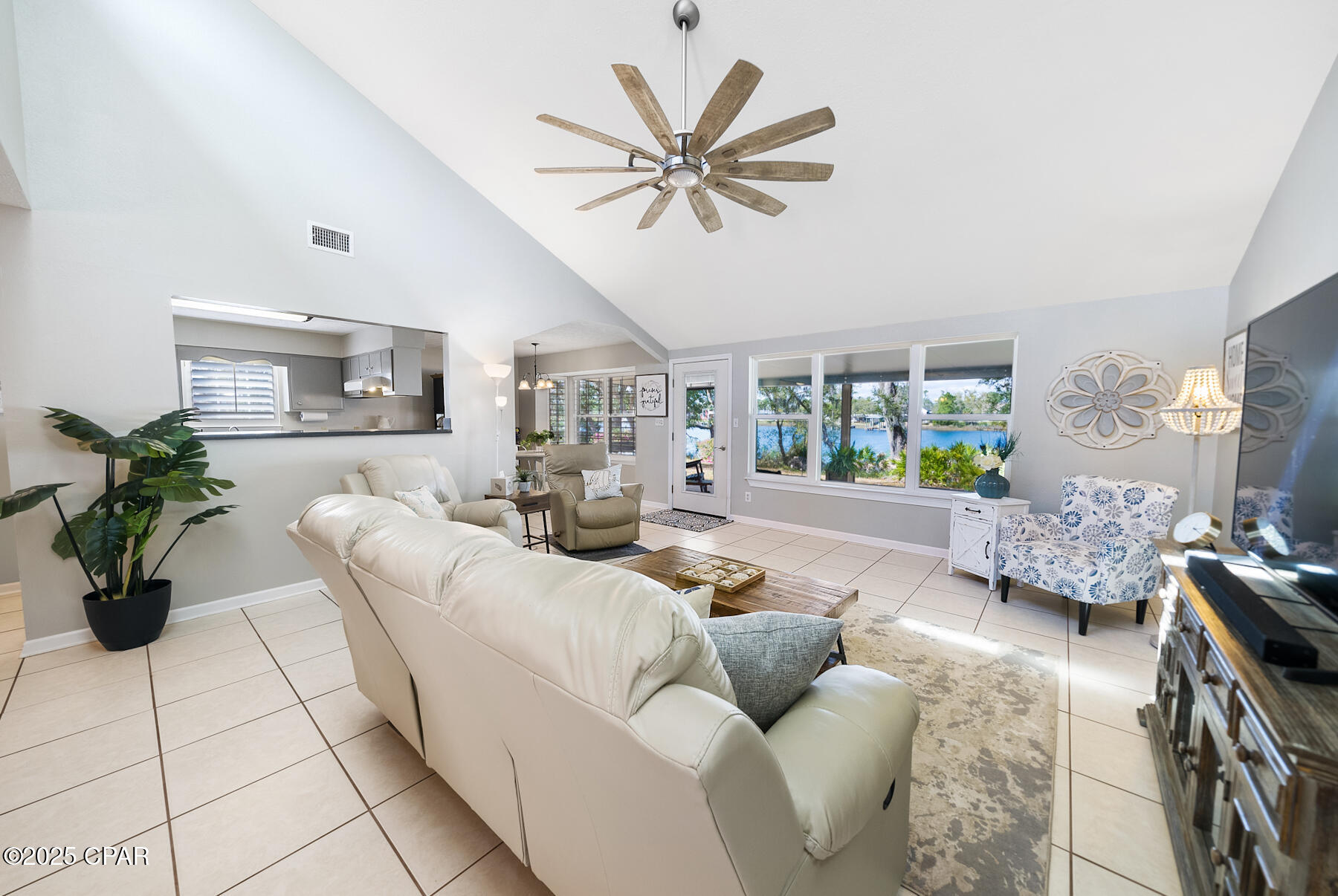 1315 Cavanaugh Lane