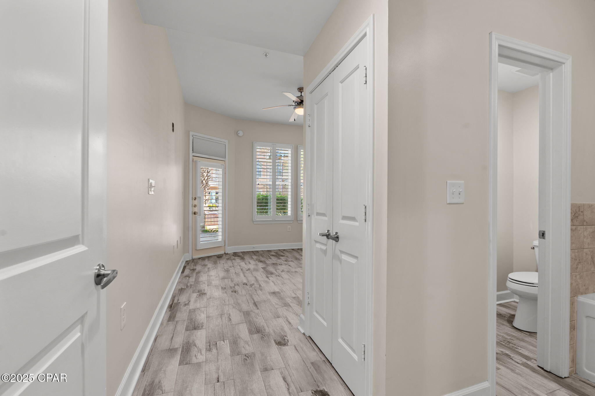 8700 Front Beach Road, 2101