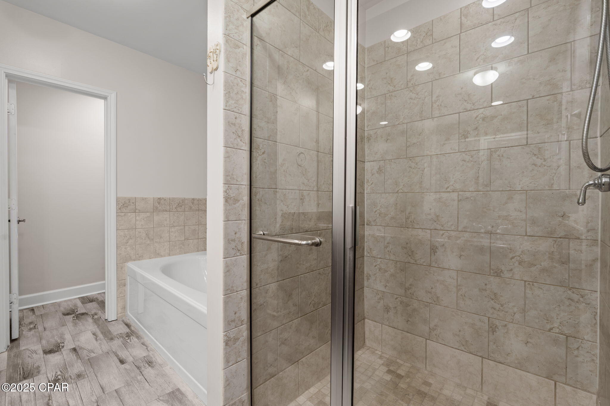 8700 Front Beach Road, 2101