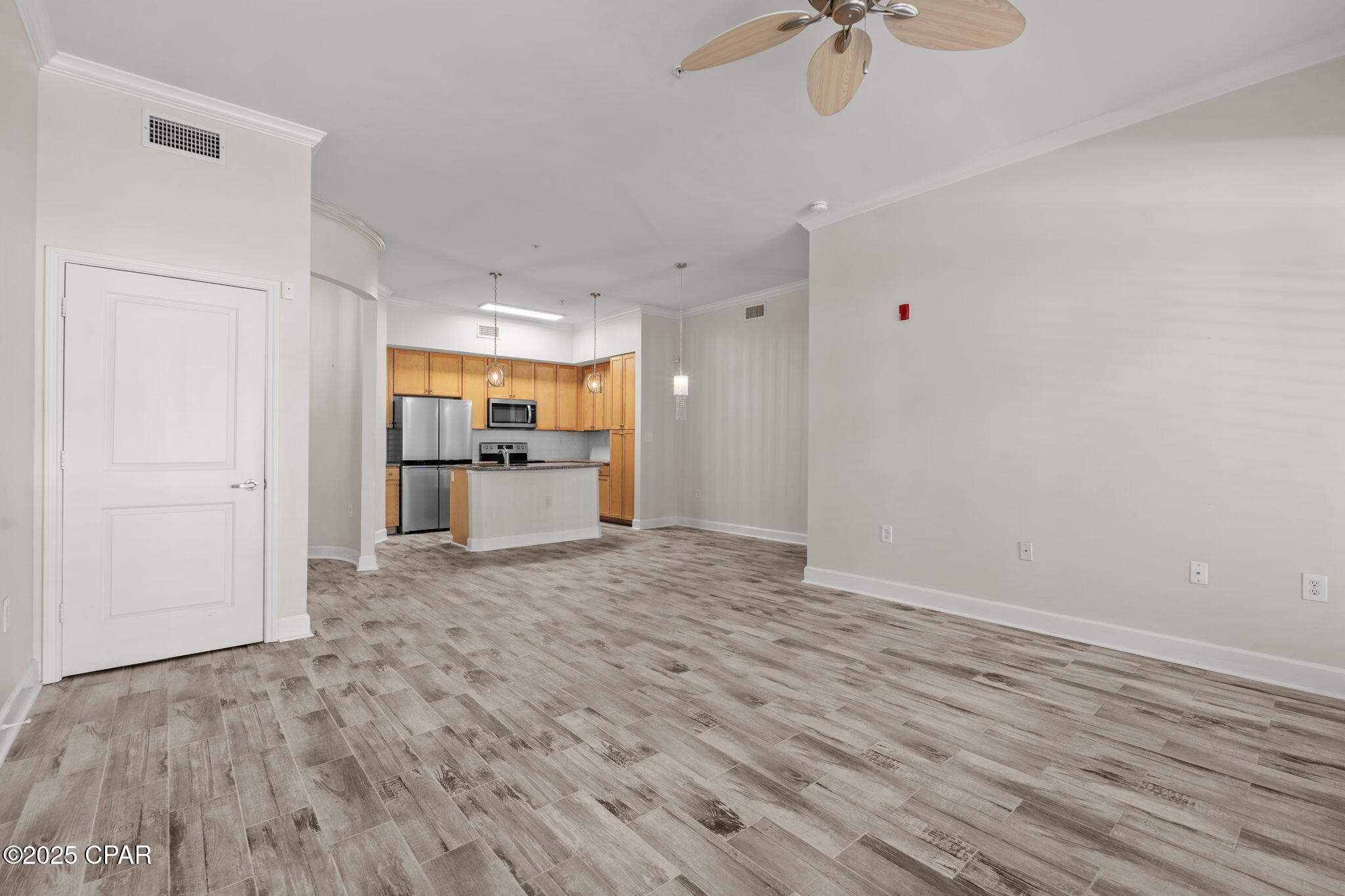 8700 Front Beach Road, 2101