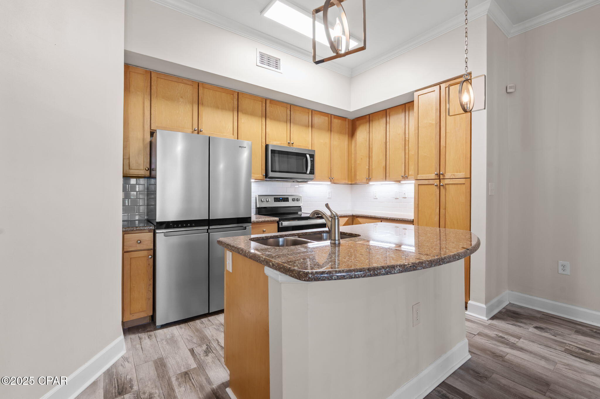 8700 Front Beach Road, 2101