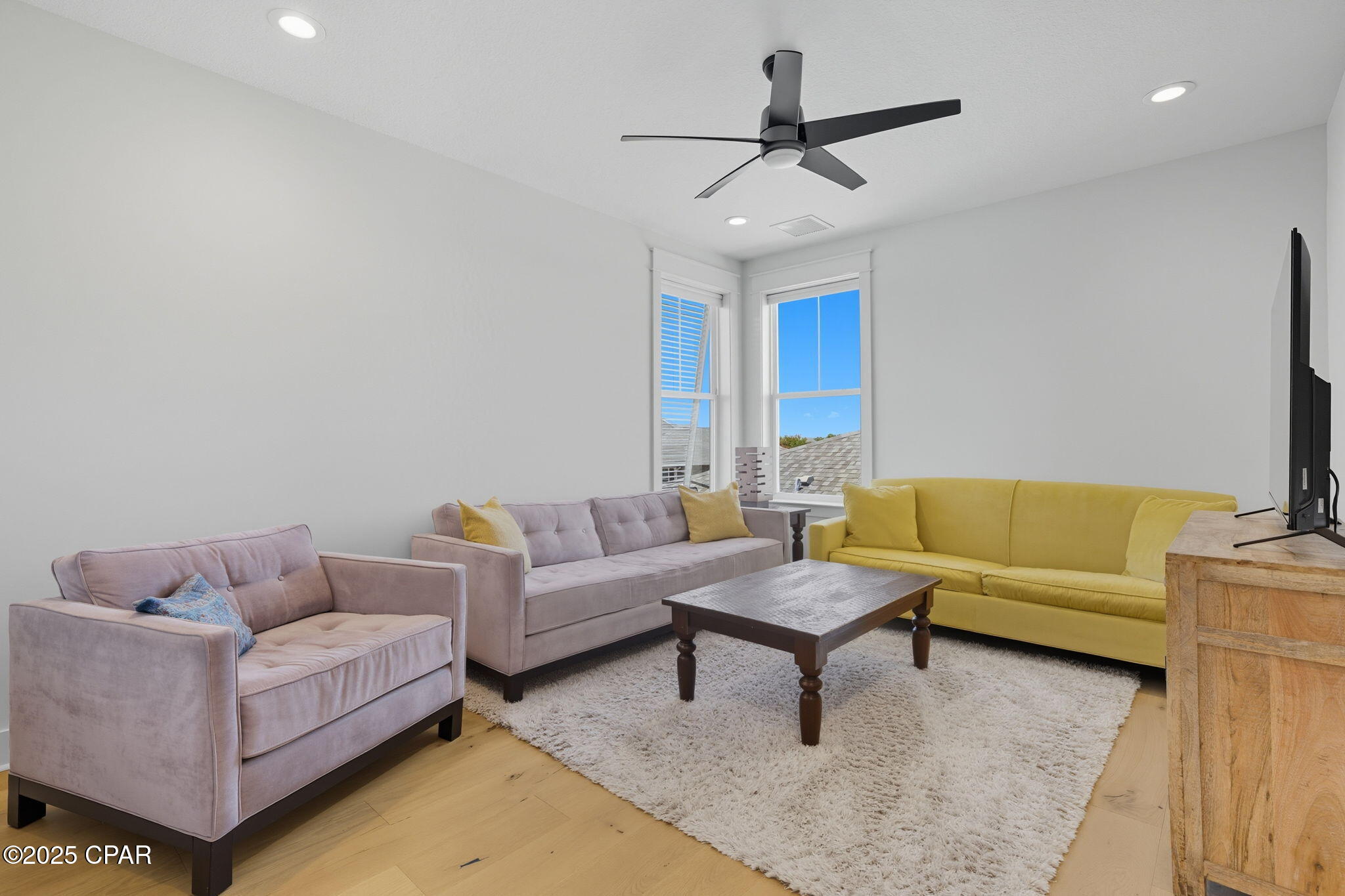 3229 Veranda Avenue