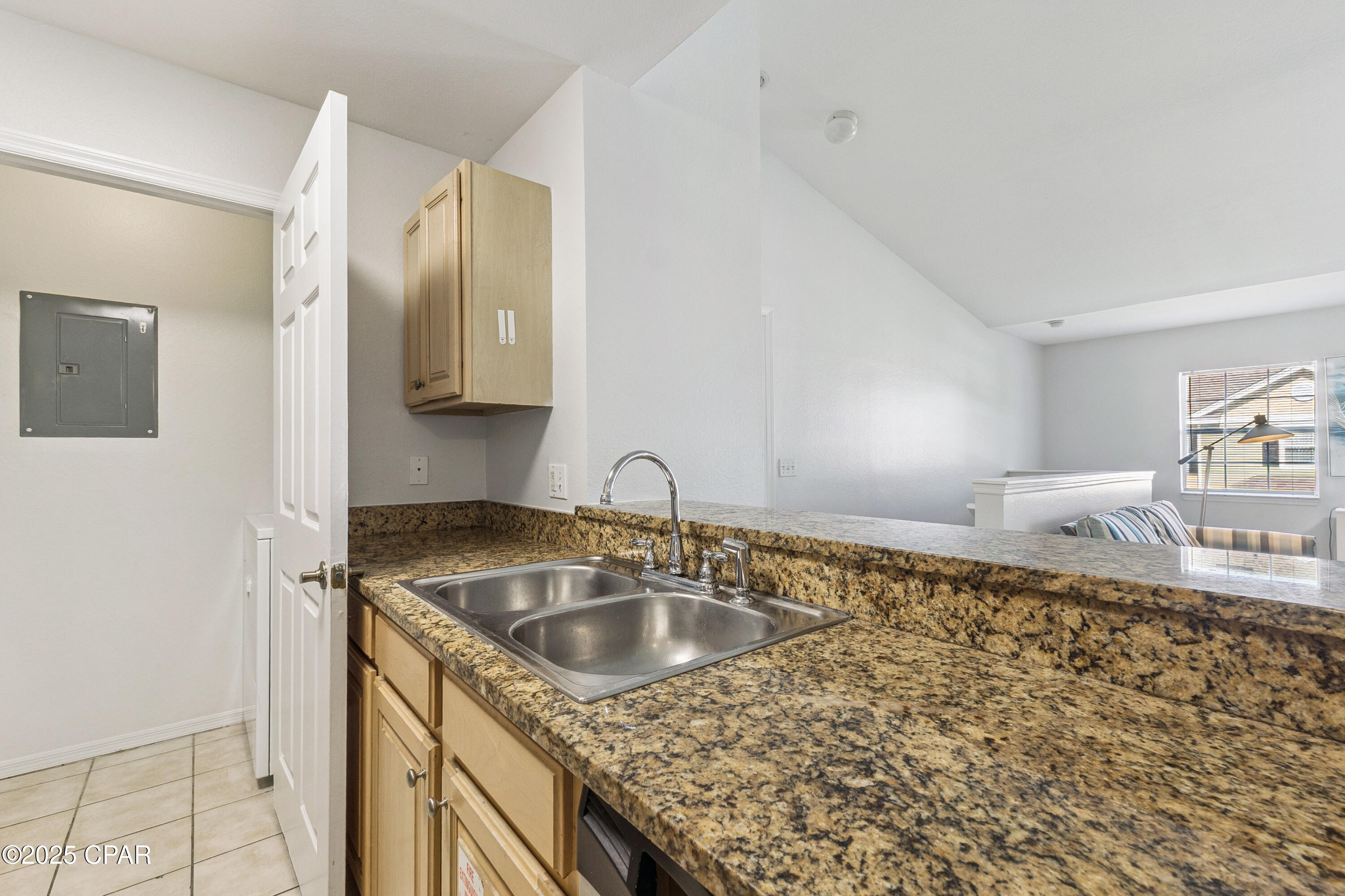 1408 Lighthouse Road