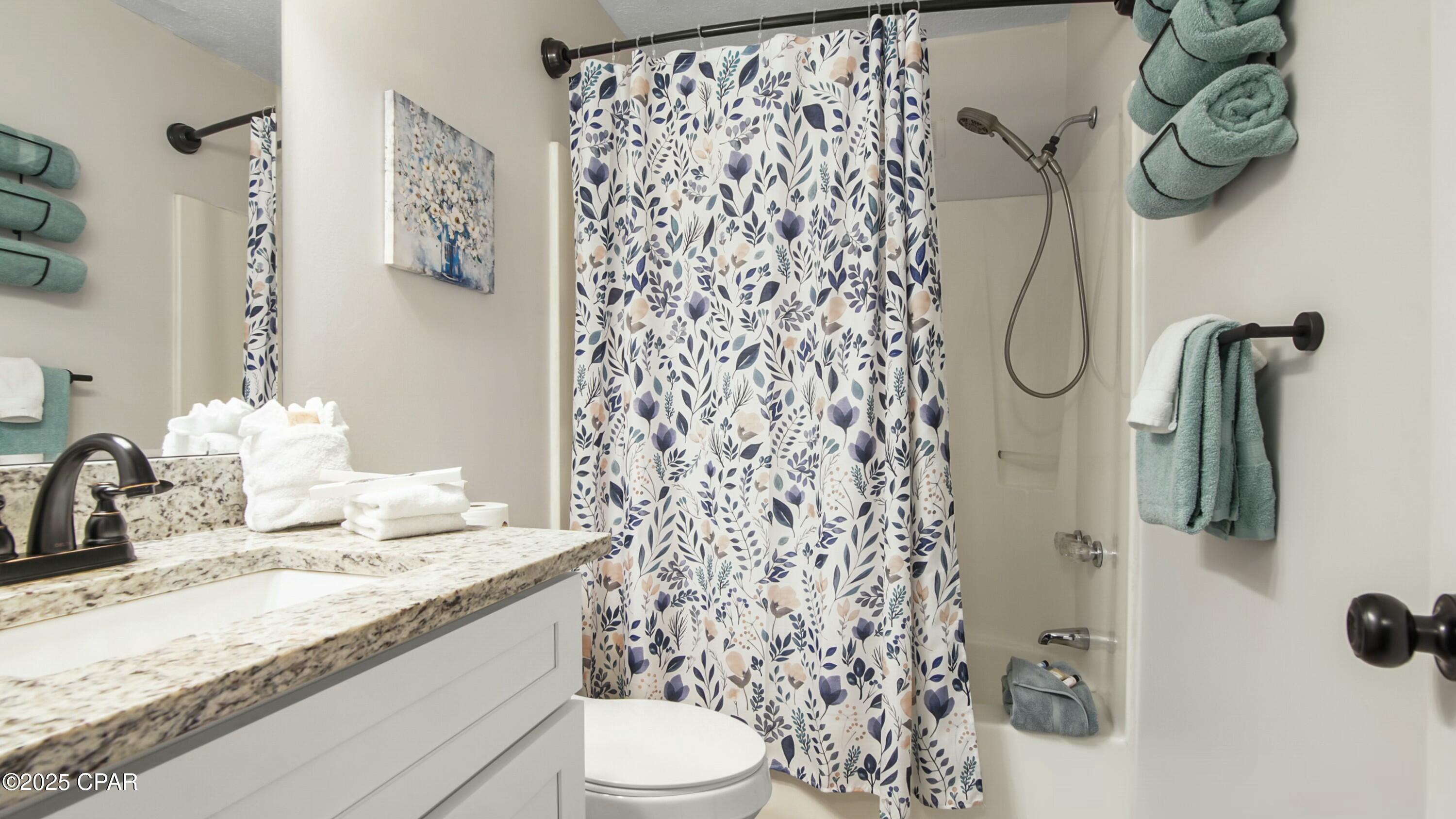 628 W Caladium Circle A