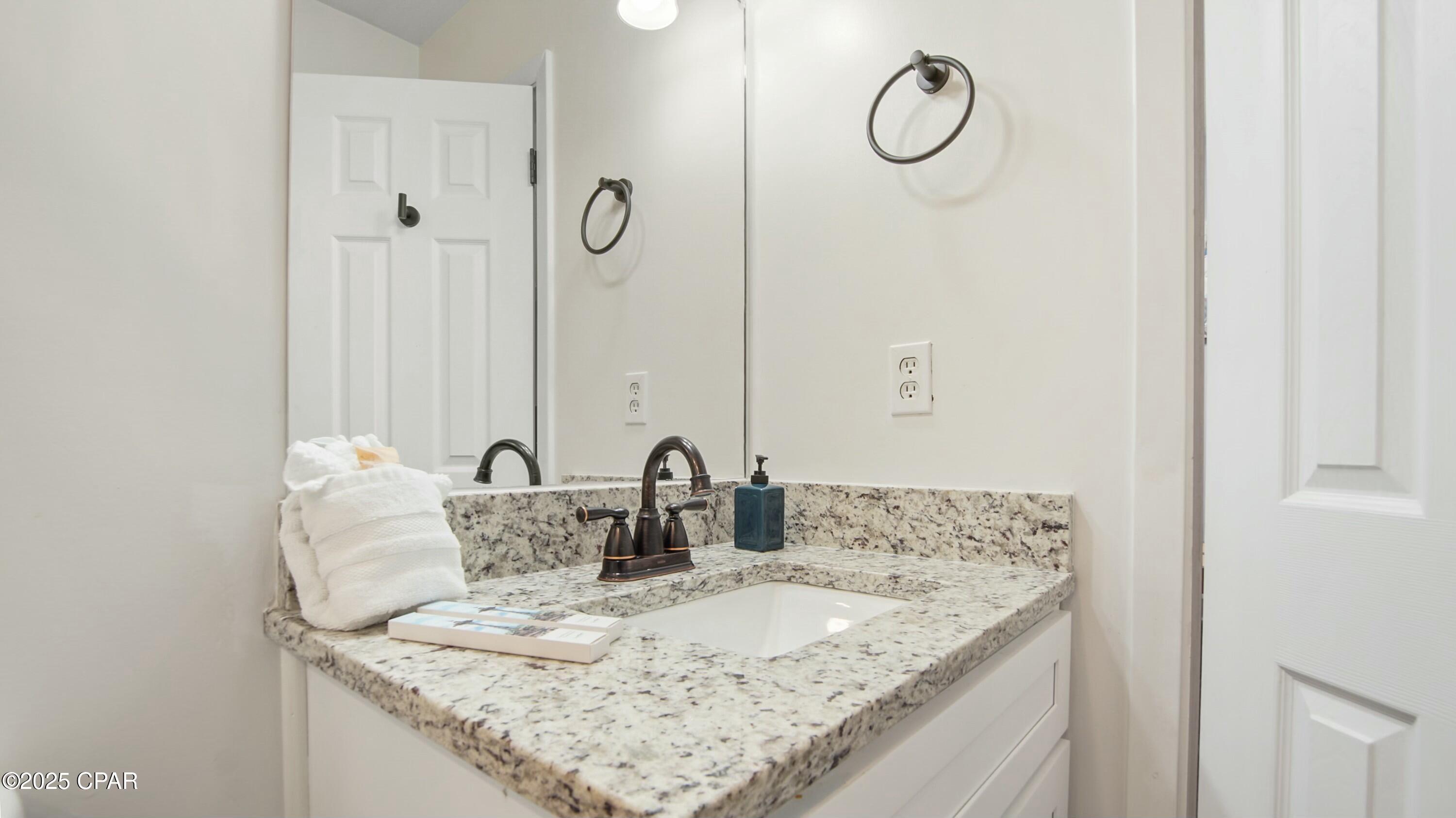 628 W Caladium Circle A