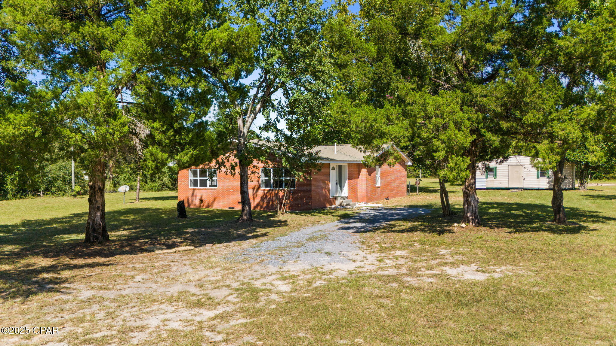 13636 Highway 77