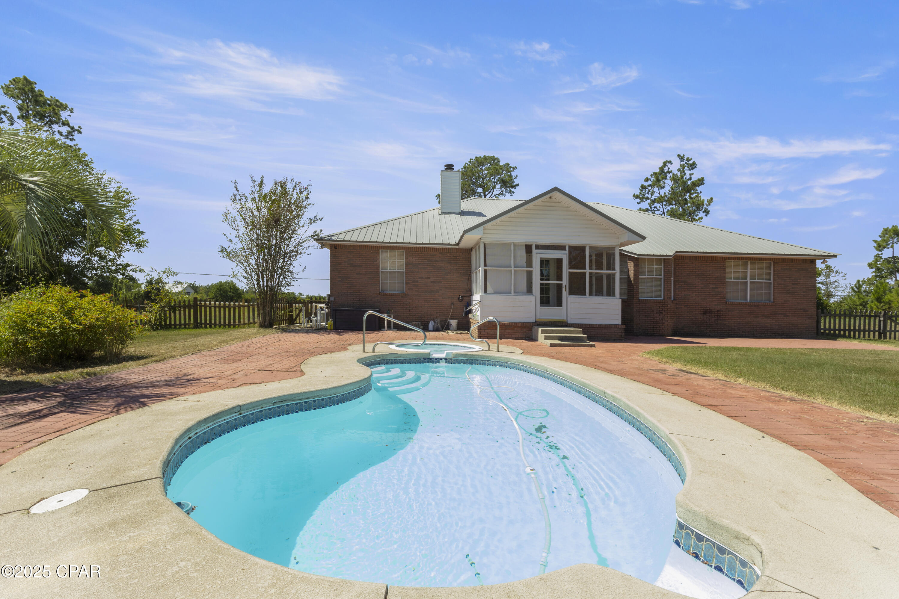 8010 Kingswood Road