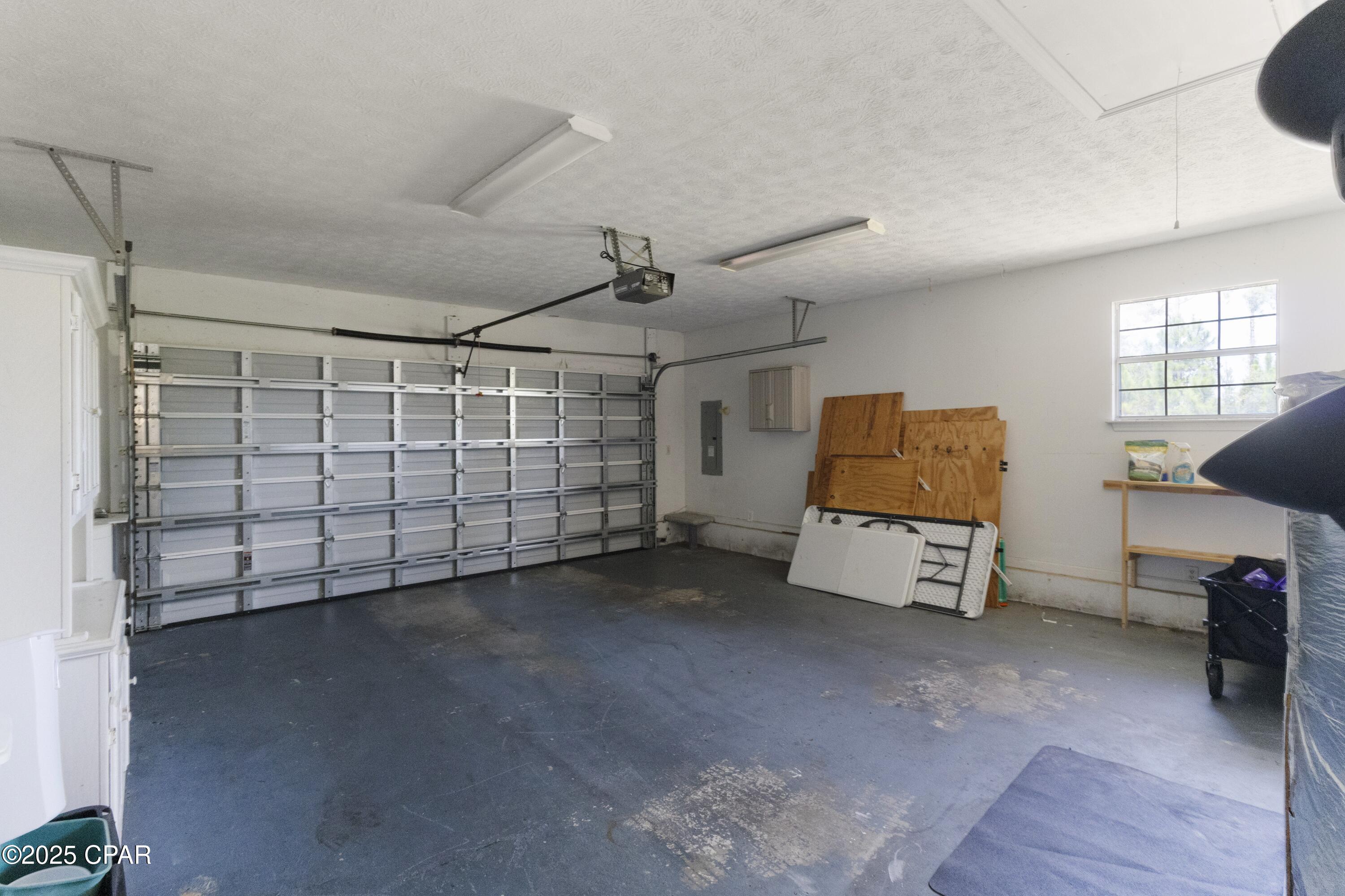 8010 Kingswood Road