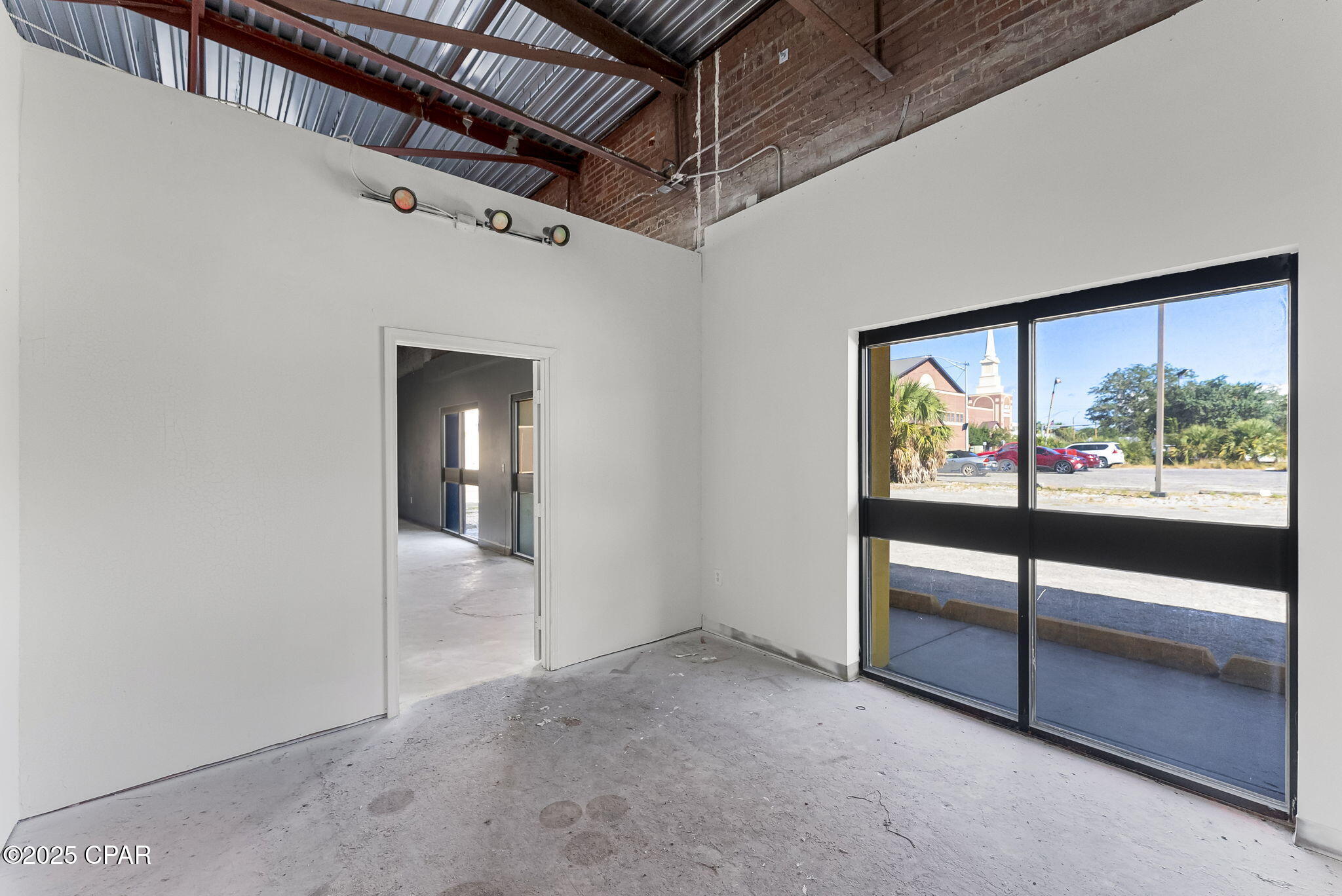 602 Harrison Avenue B