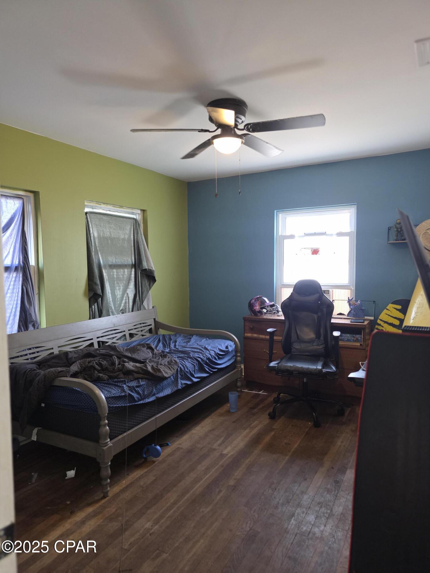 1111 W 11th
