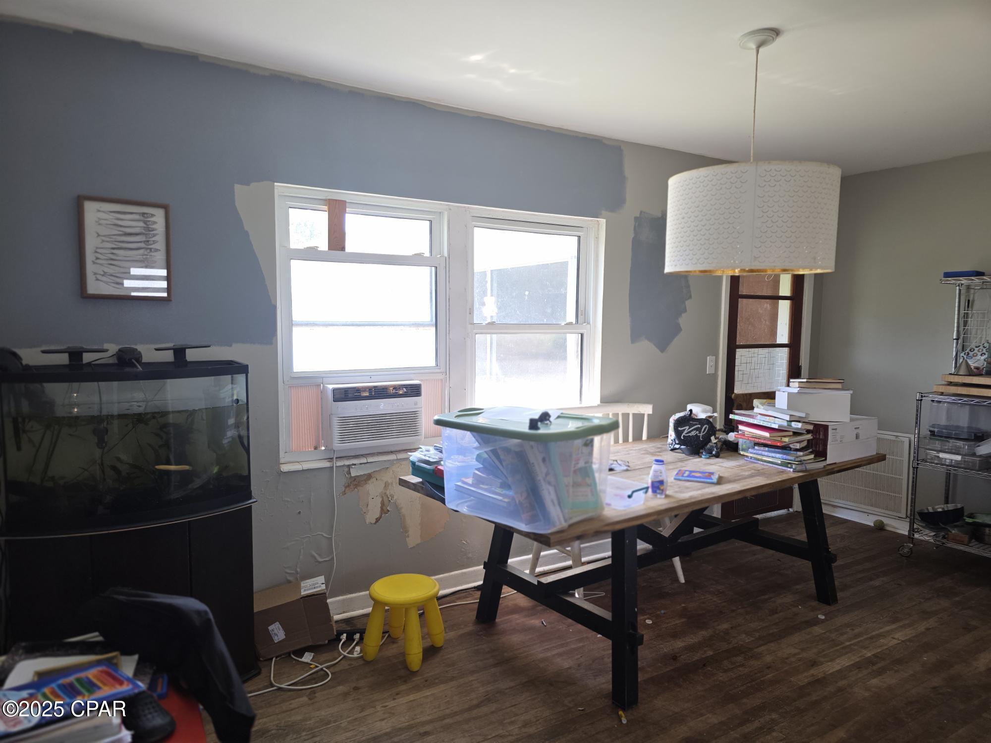 1111 W 11th