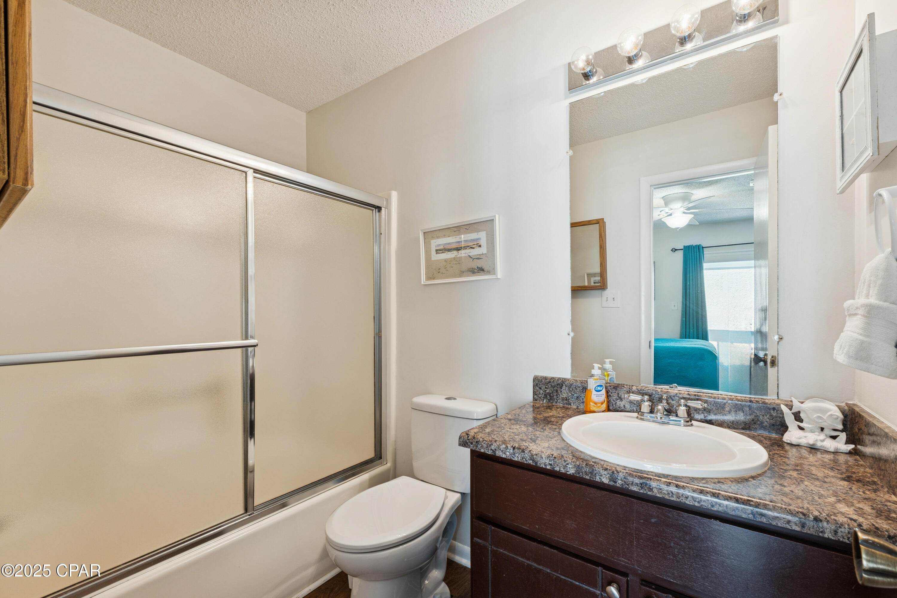 17642 Front Beach, C1