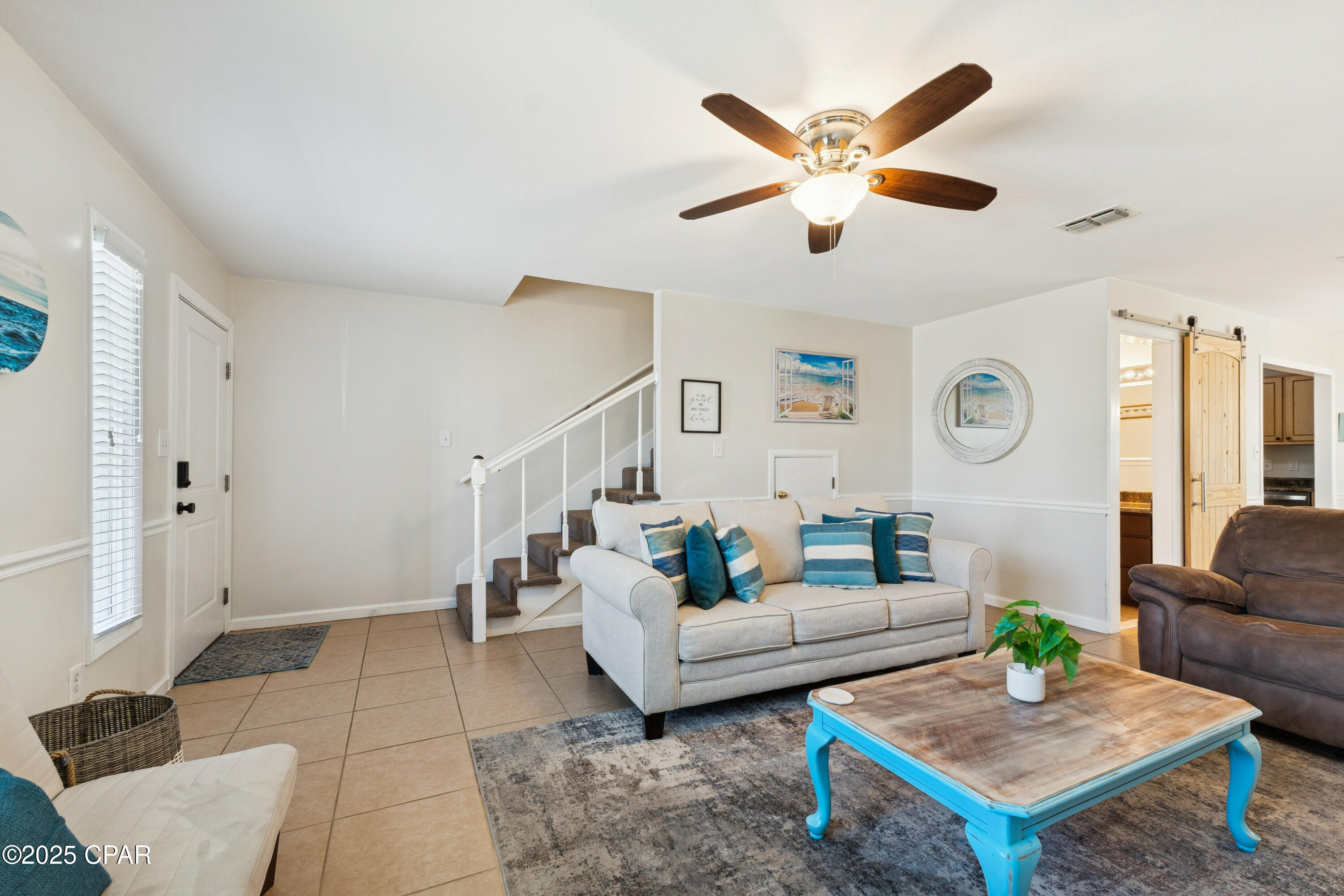 17642 Front Beach, C1