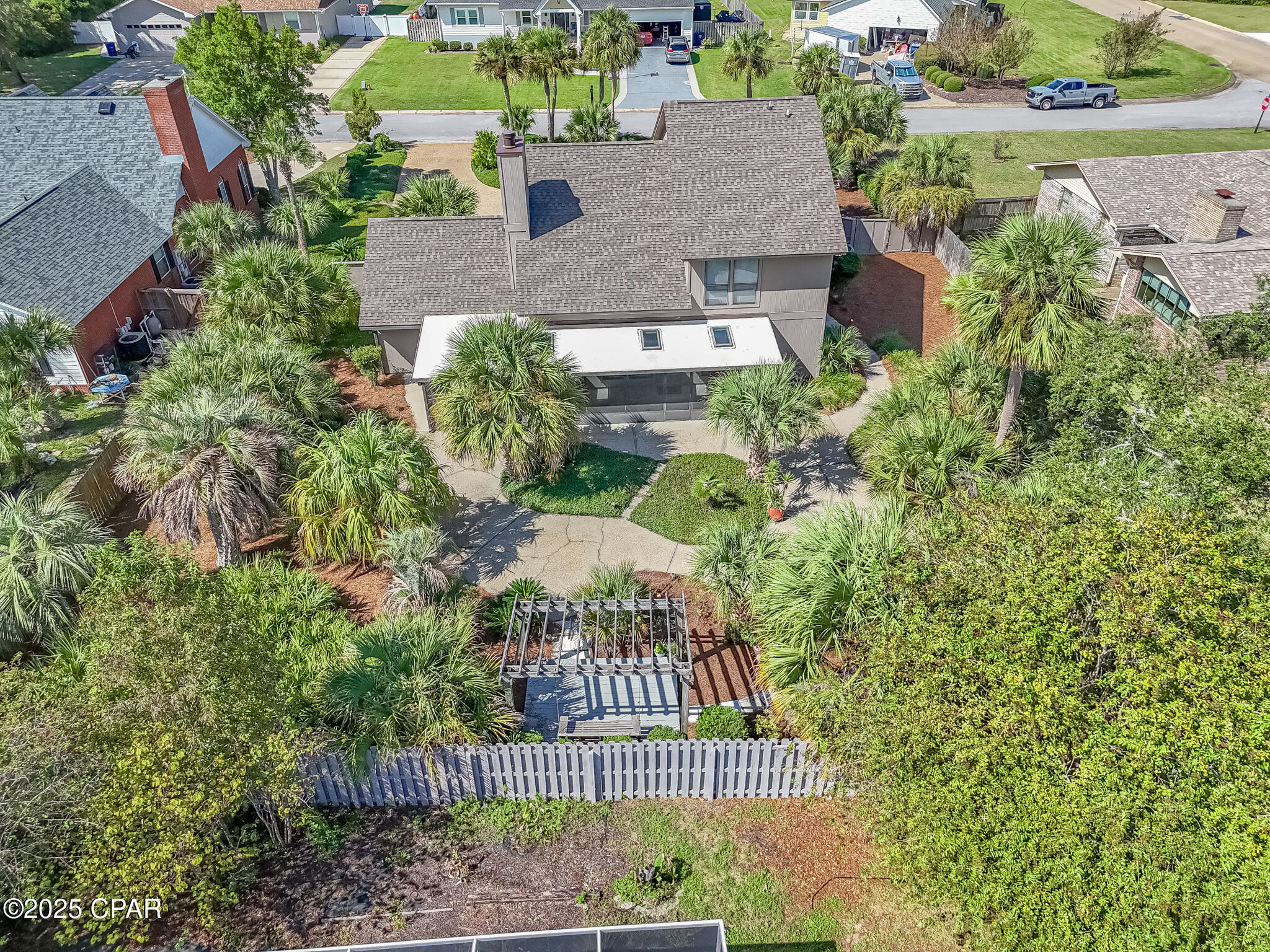 3313 S Harbour Circle