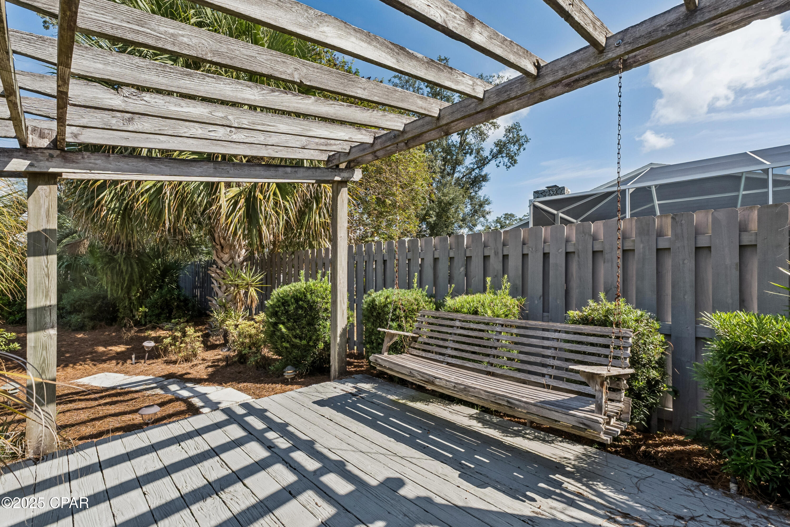 3313 S Harbour Circle