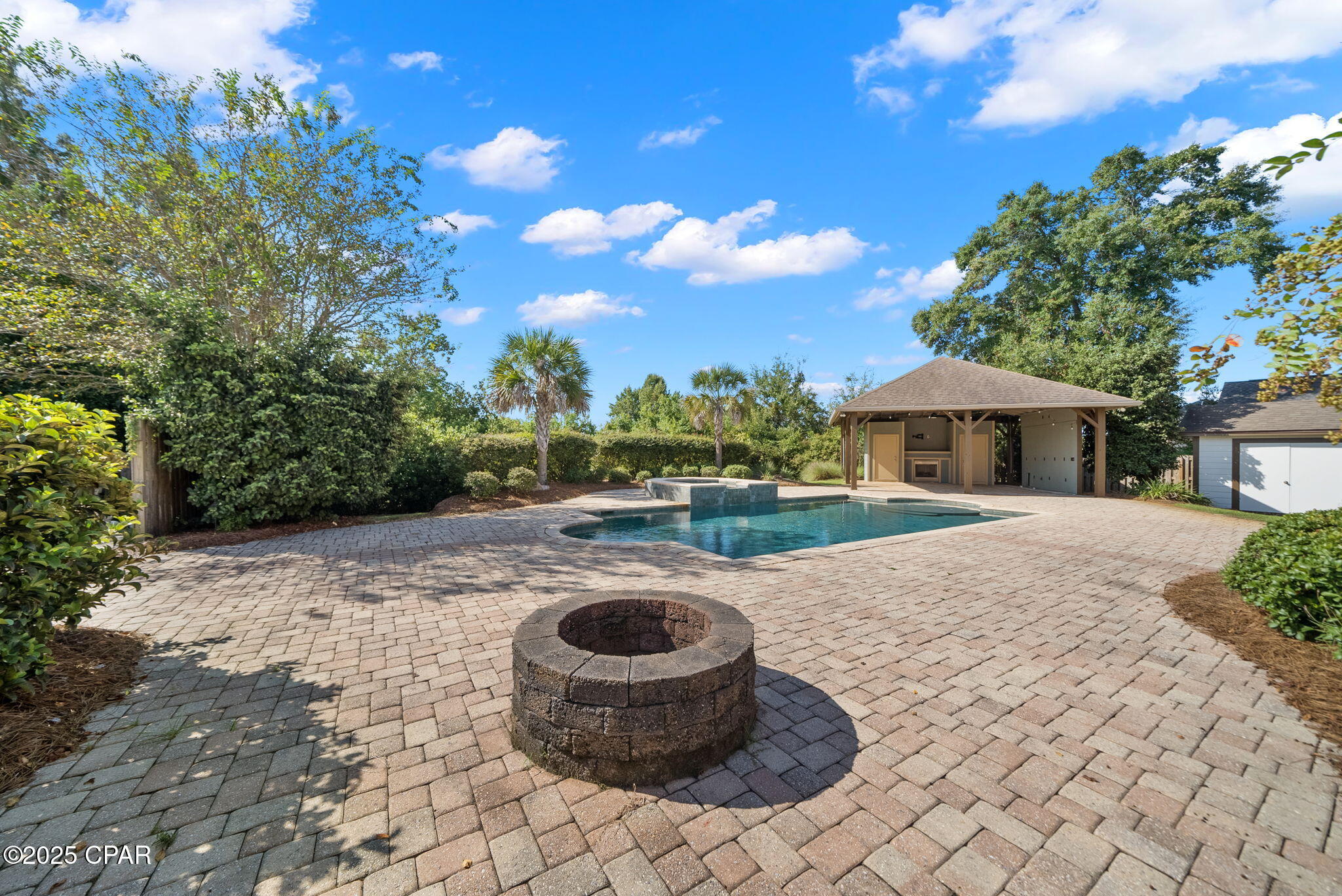 2805 Longleaf Road