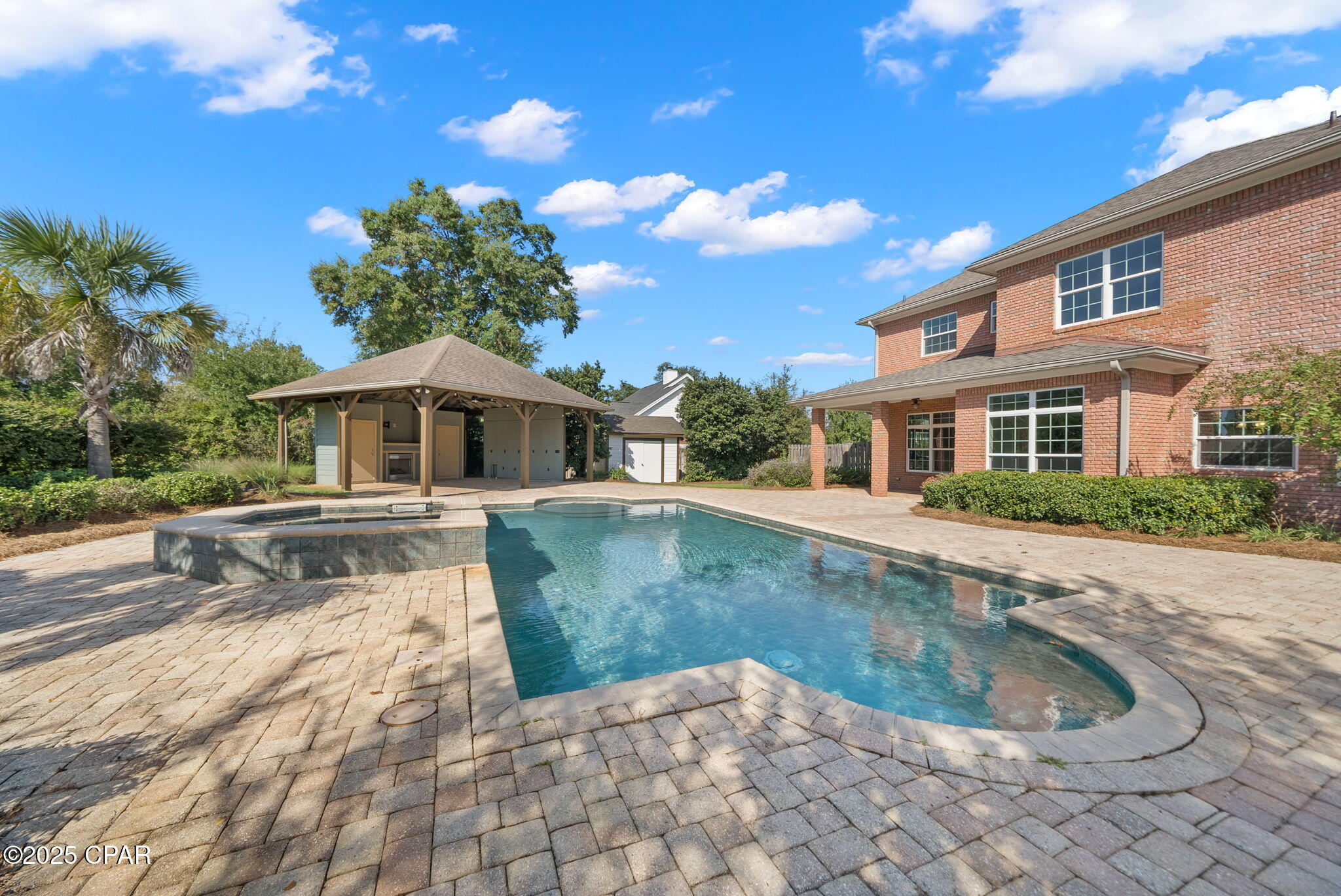 2805 Longleaf Road