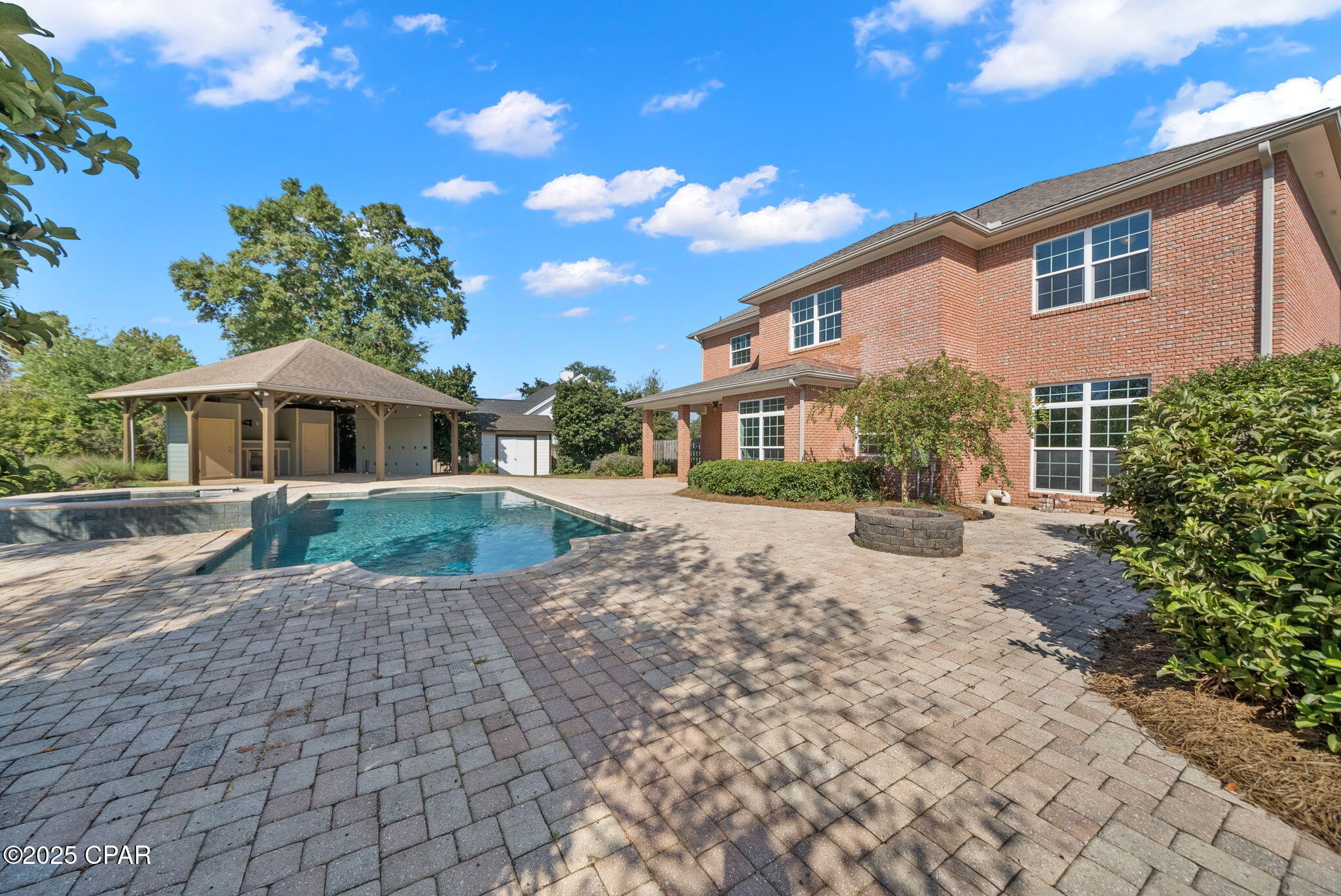 2805 Longleaf Road