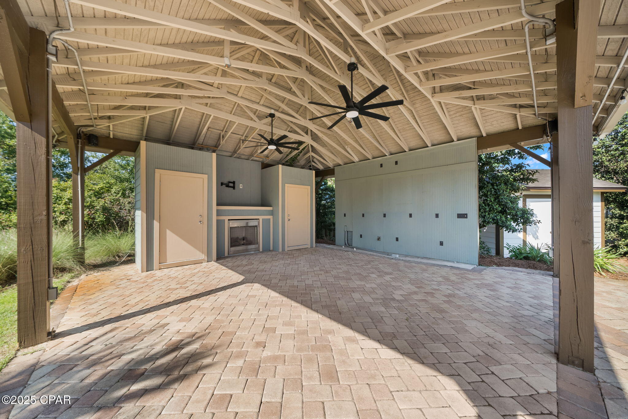 2805 Longleaf Road