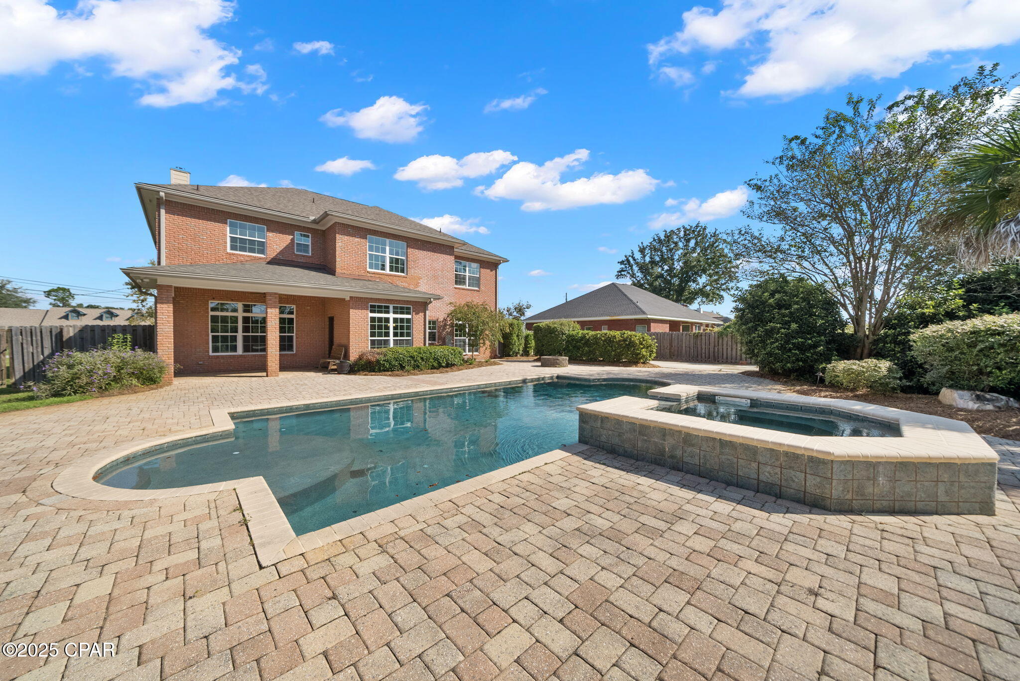 2805 Longleaf Road