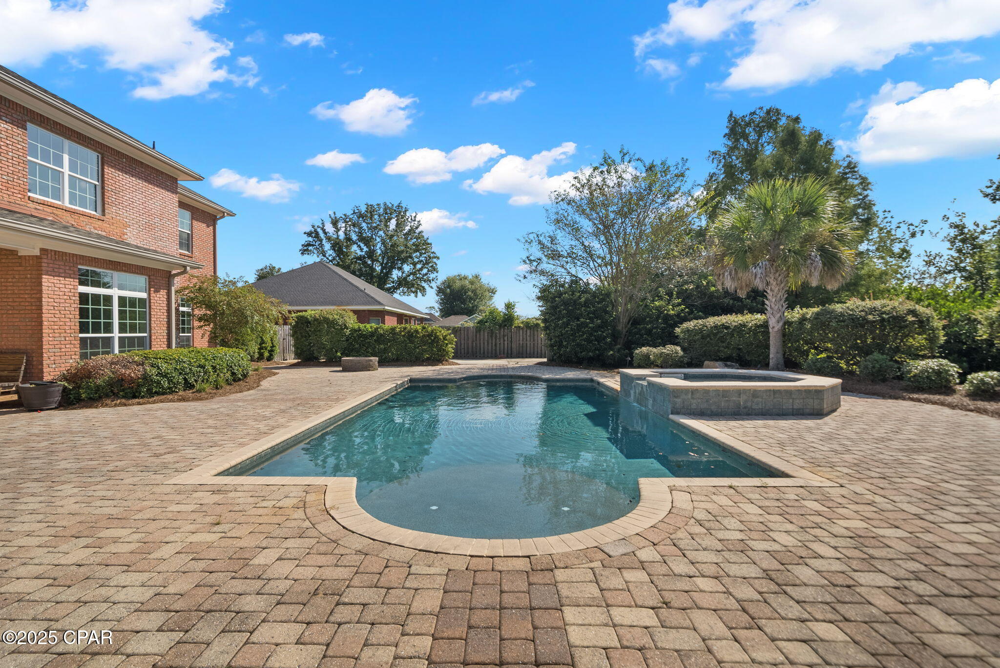 2805 Longleaf Road