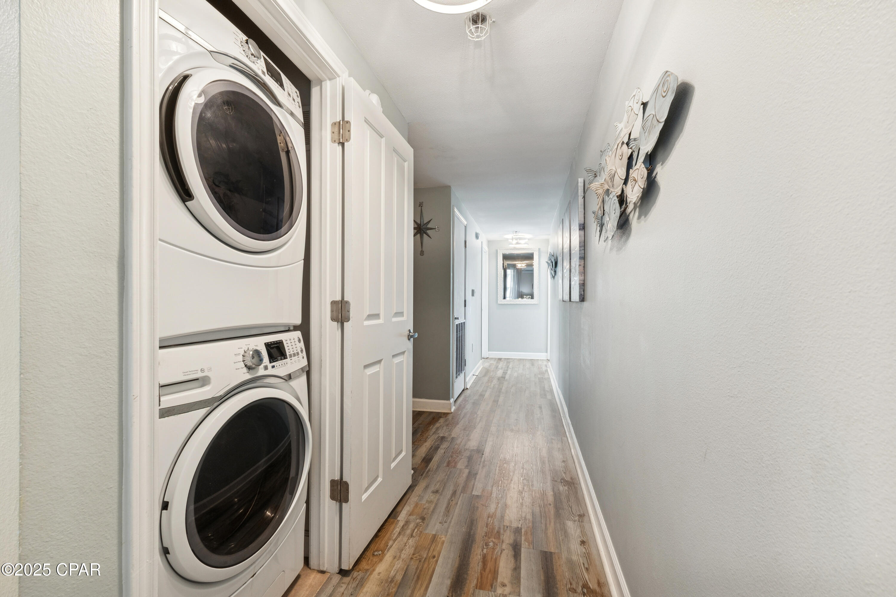 9900 S thomas Drive, 1522