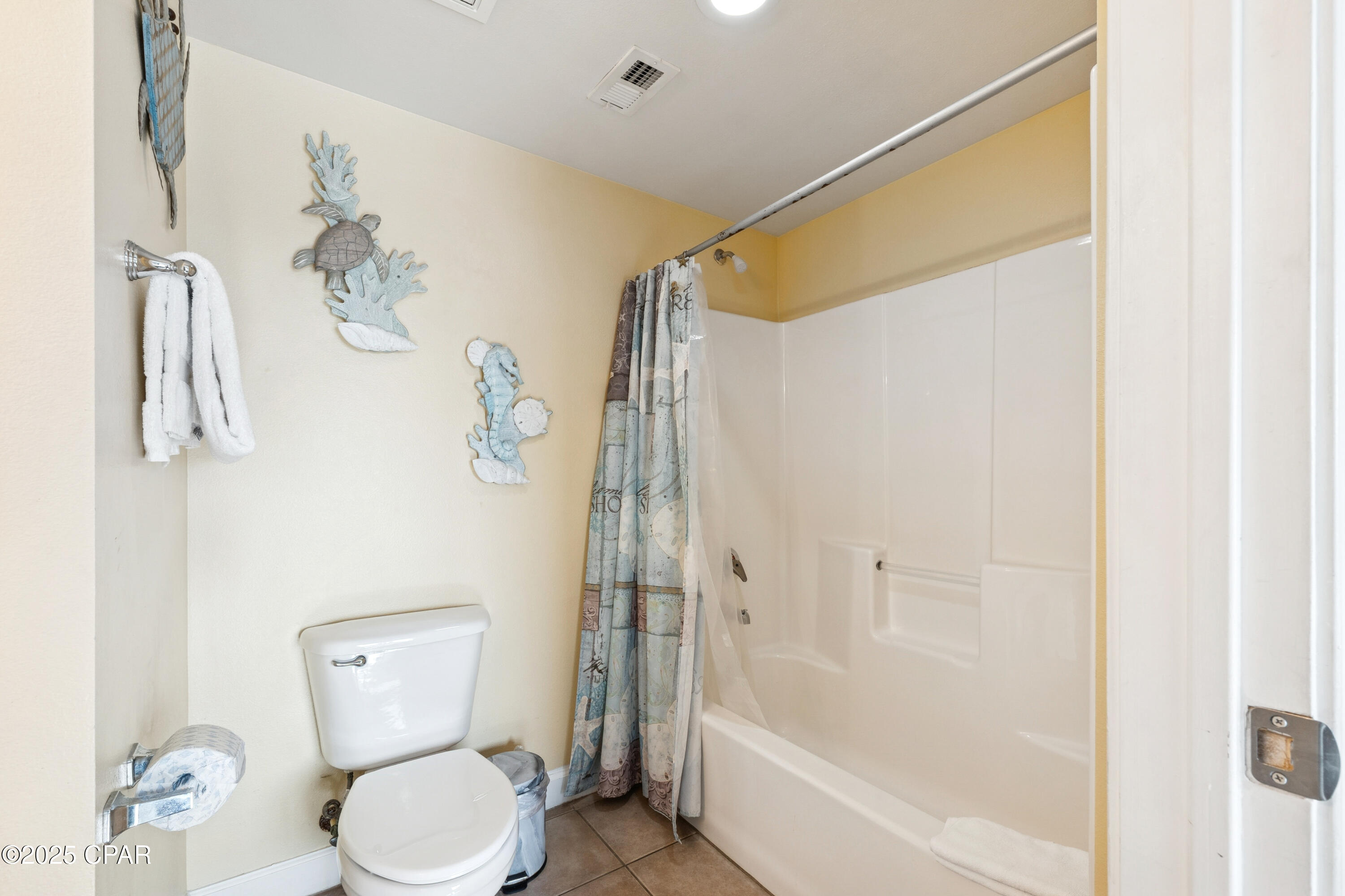 9900 S thomas Drive, 1522