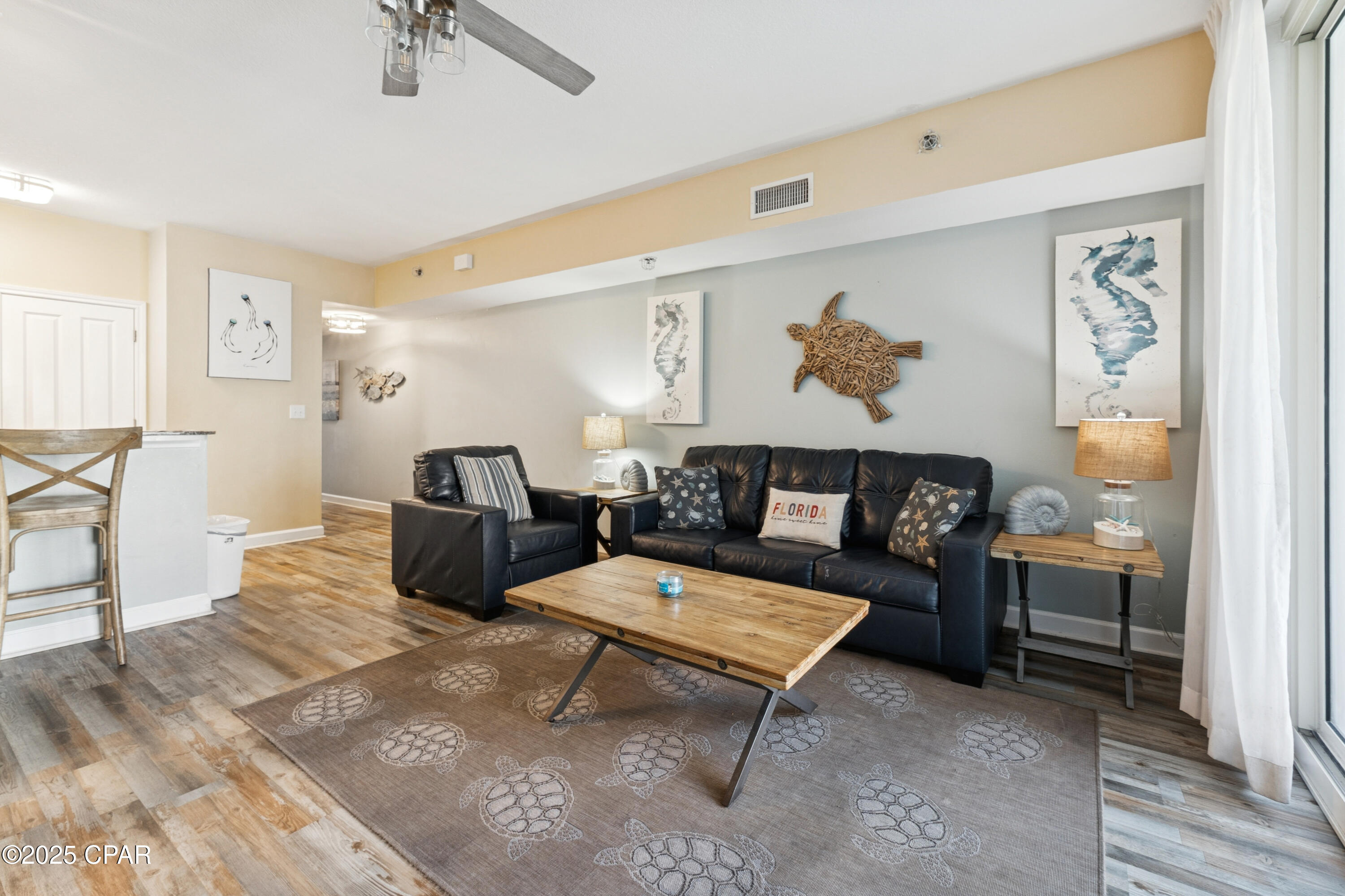 9900 S thomas Drive, 1522