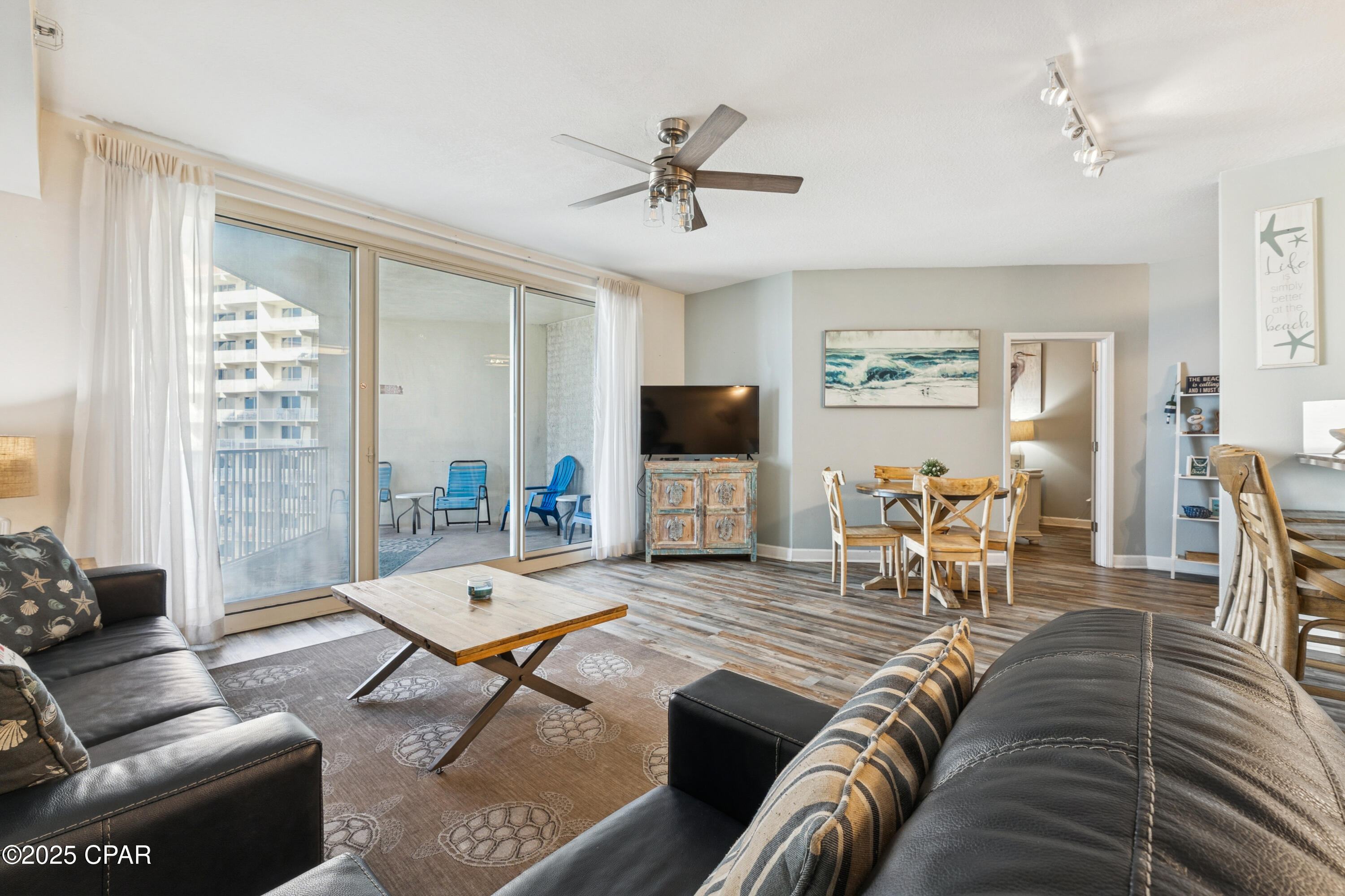 9900 S thomas Drive, 1522