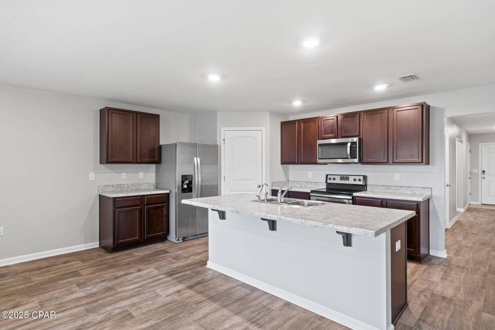 7106 Penn Way