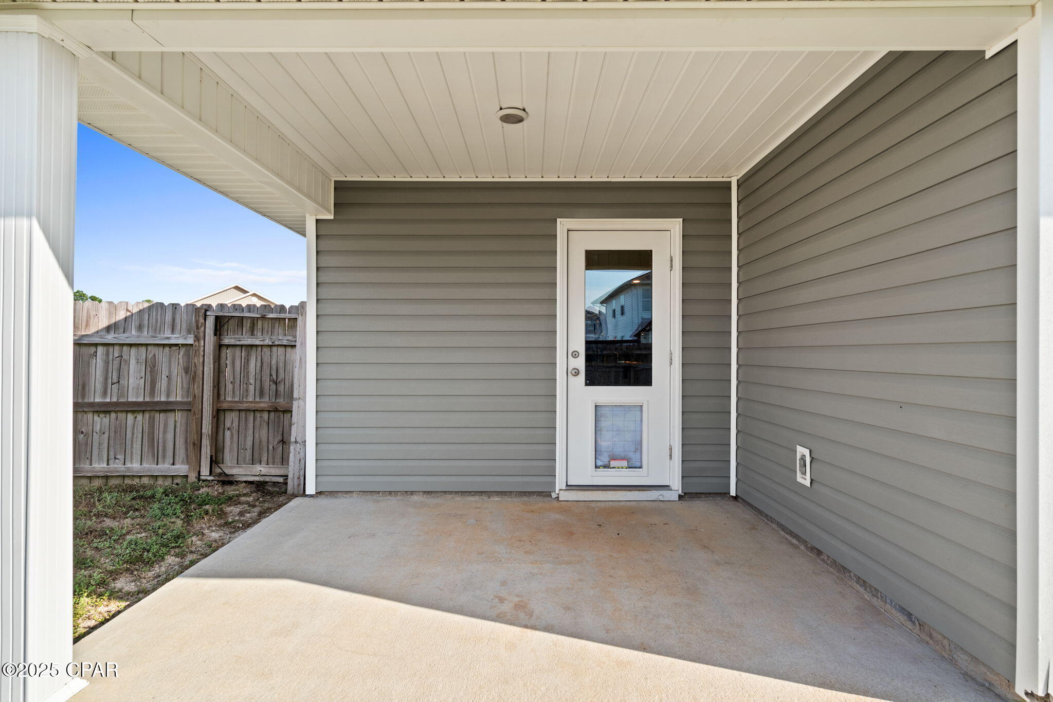 7106 Penn Way