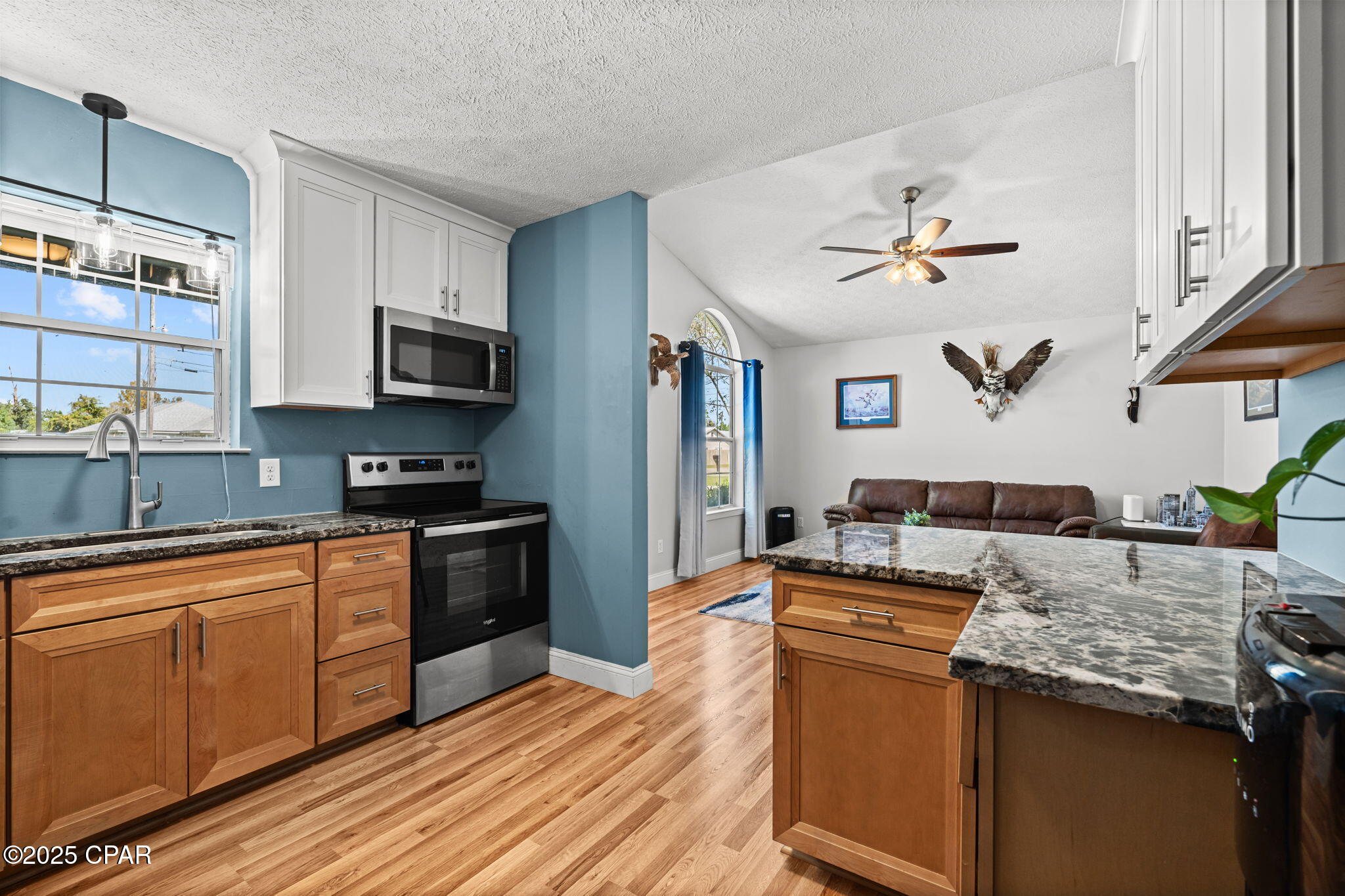 7009 Fox Court