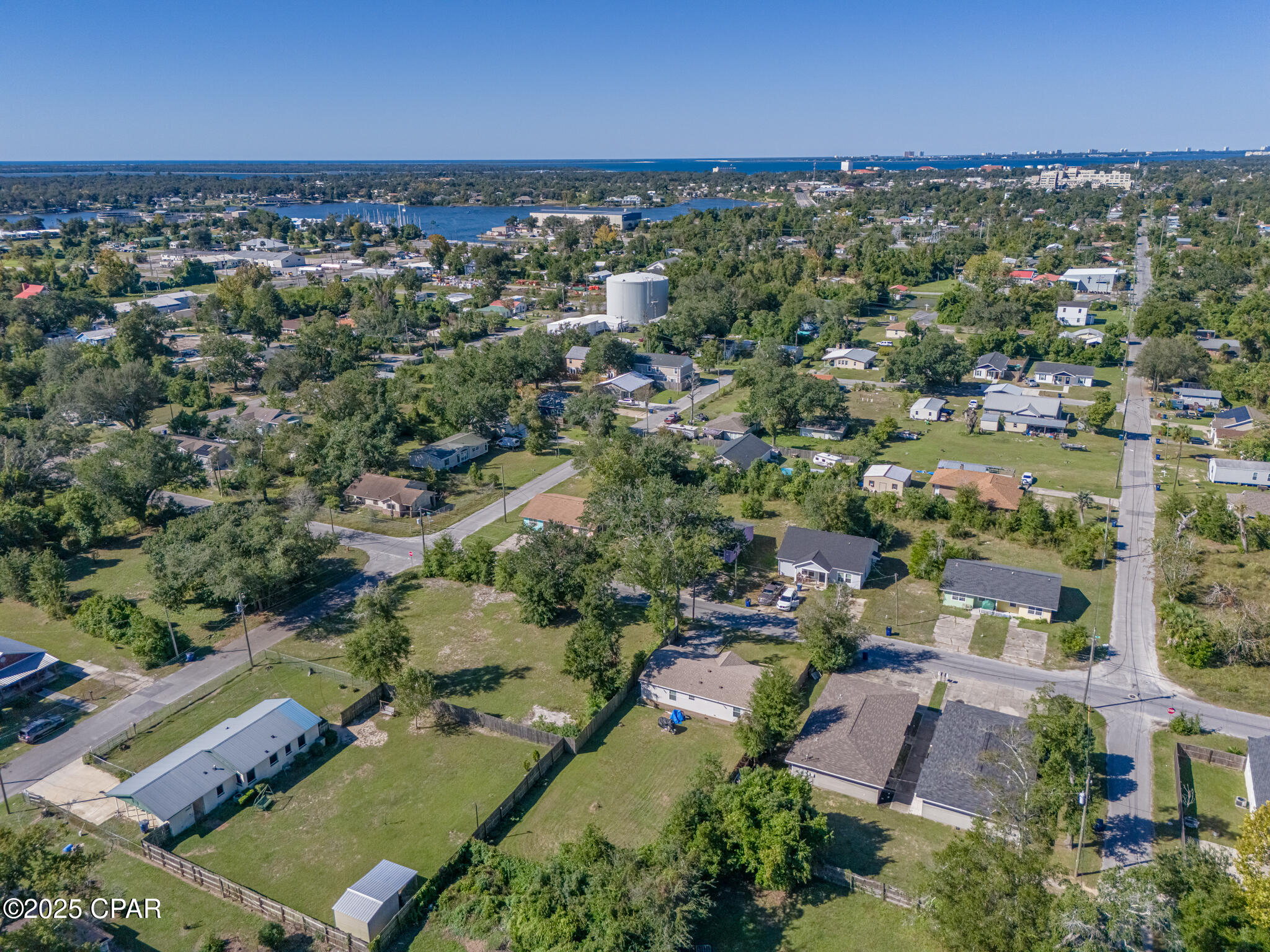 618 College Avenue, Panama City