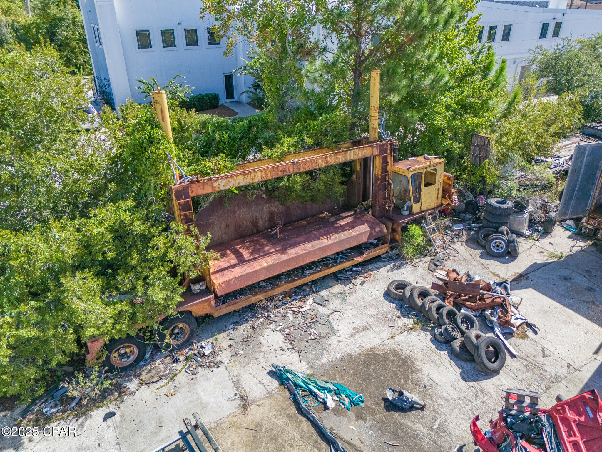 1220 W 19th Street