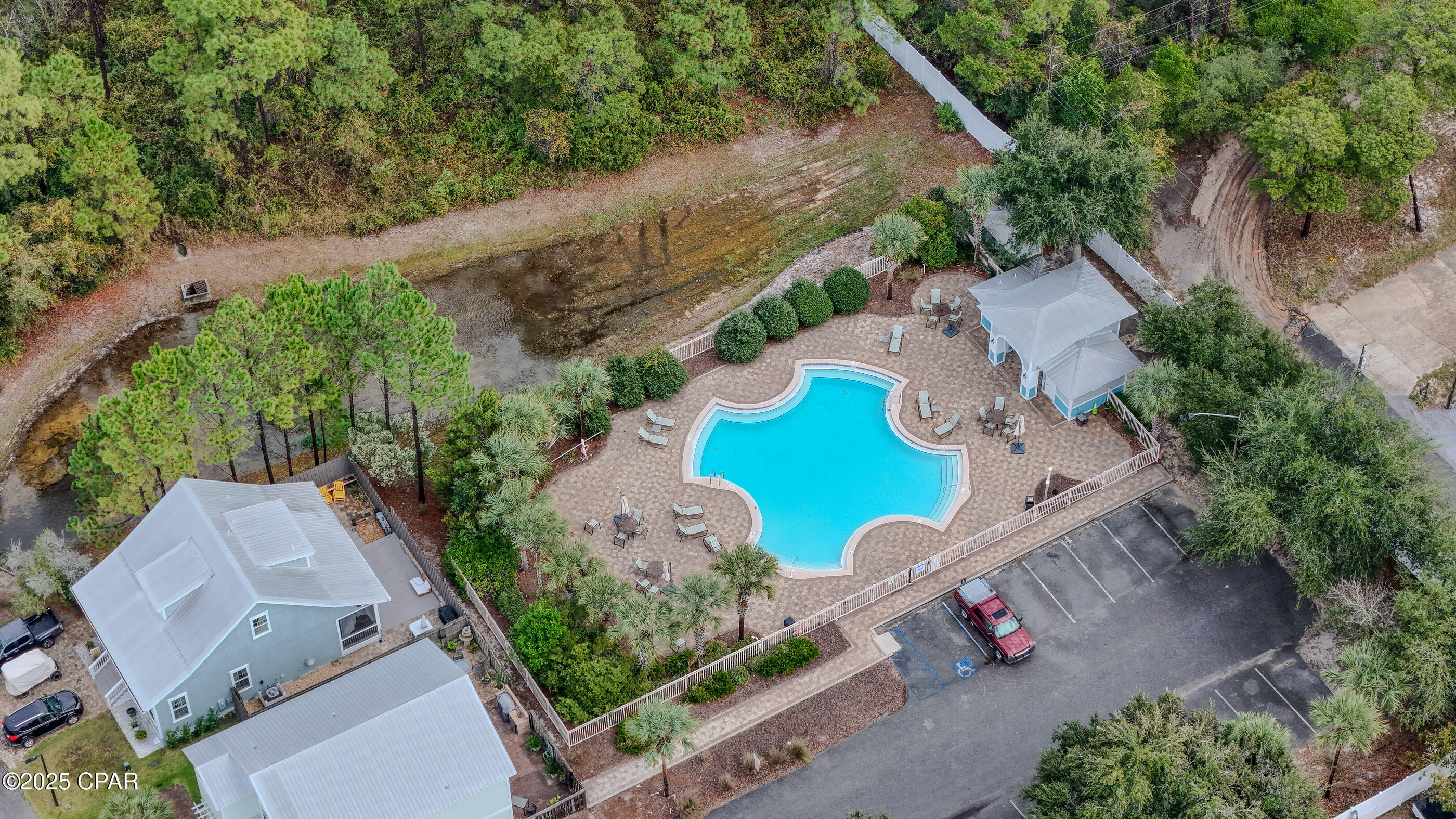 422 Paradise Boulevard