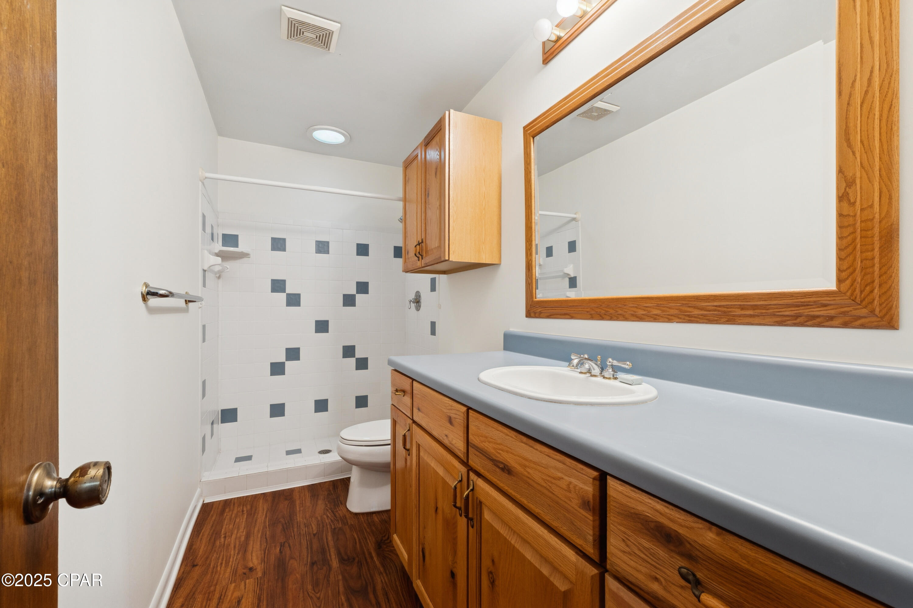 126 N Star Avenue