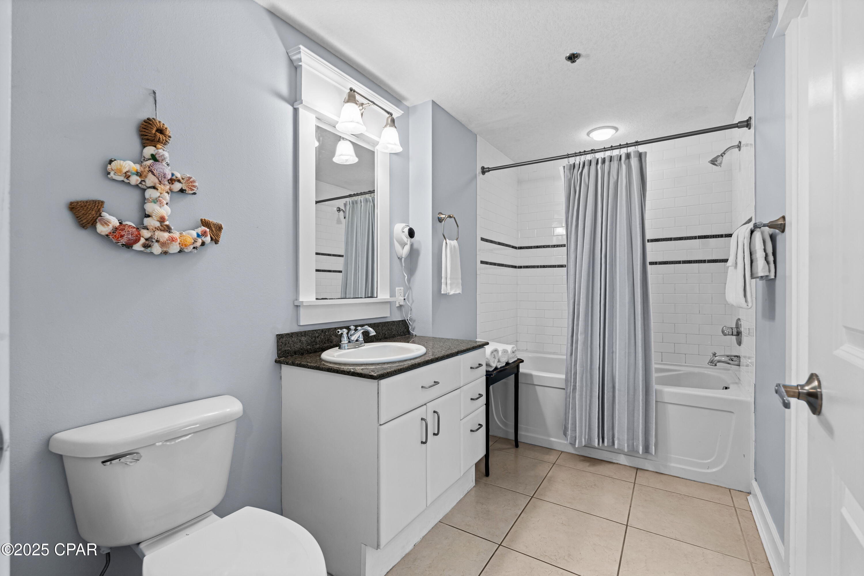 11807 Front Beach Road, 1809