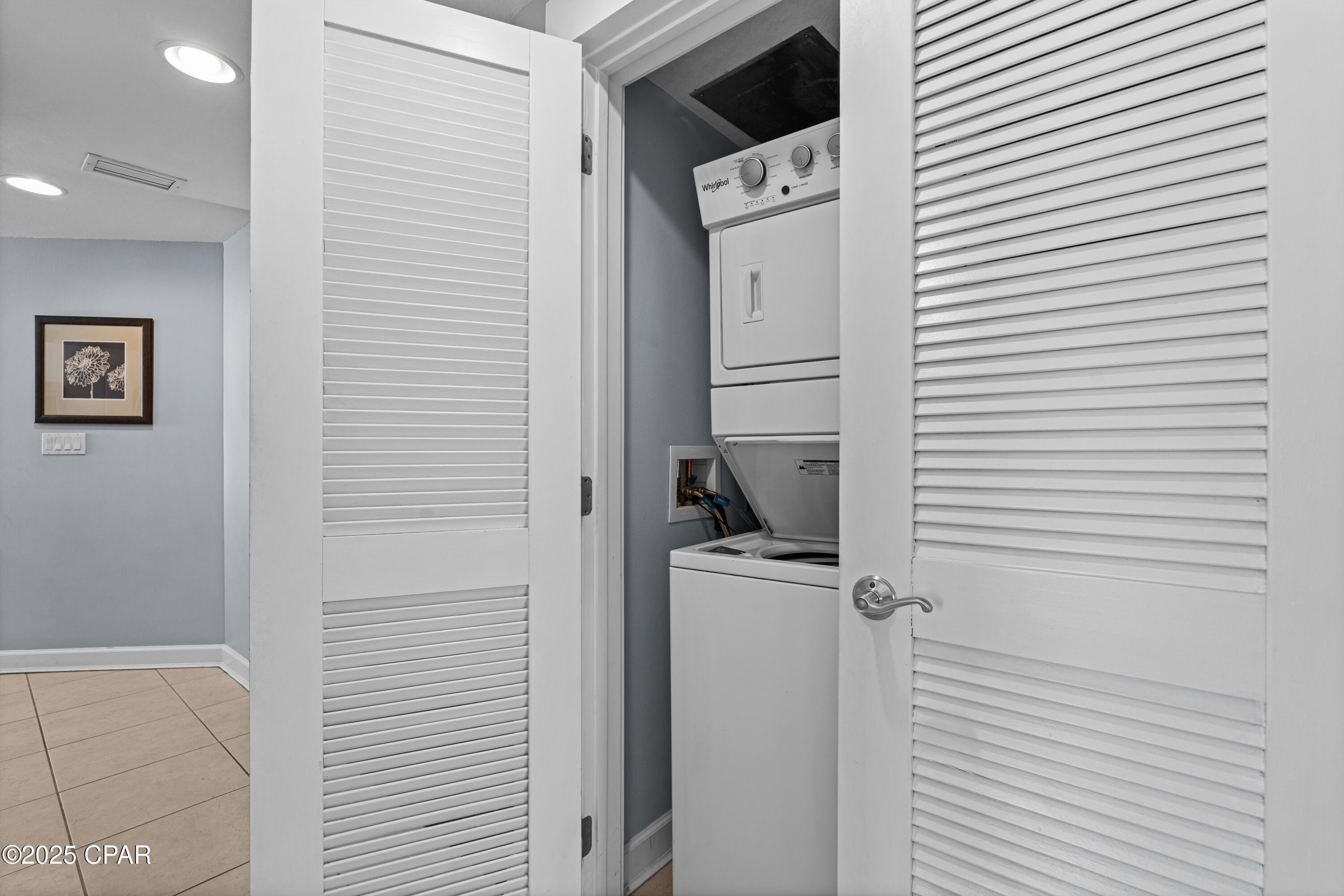 11807 Front Beach Road, 1809