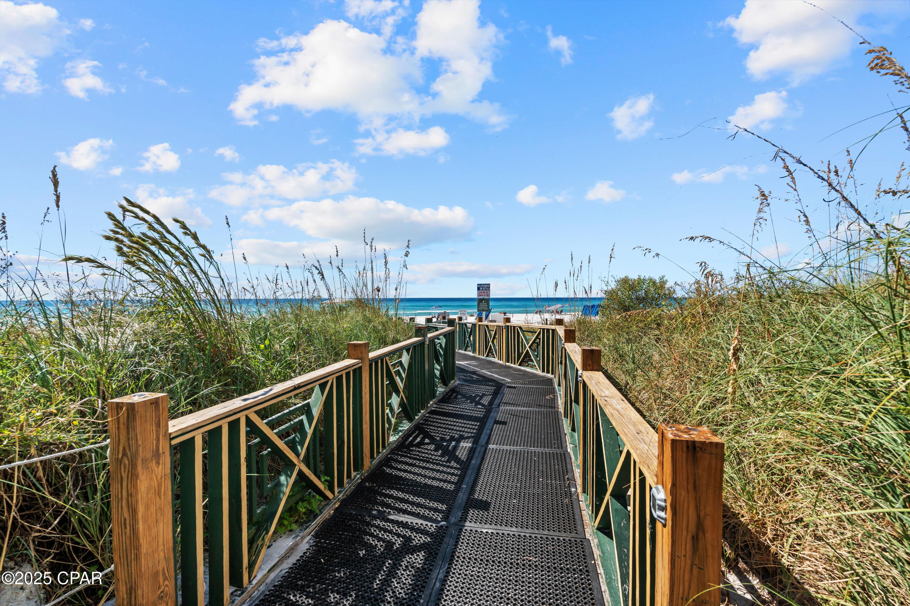 11807 Front Beach Road, 1809