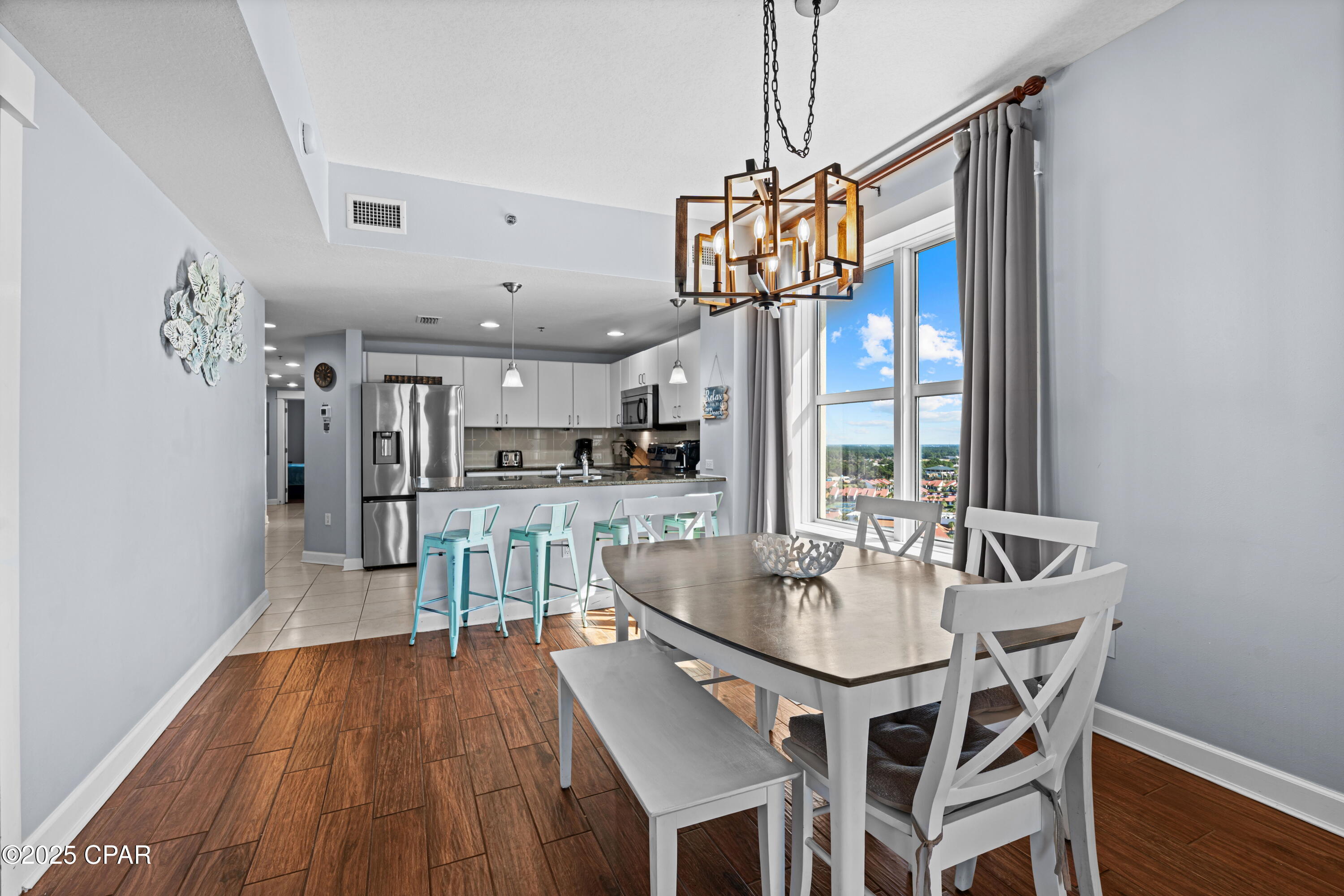 11807 Front Beach Road, 1809