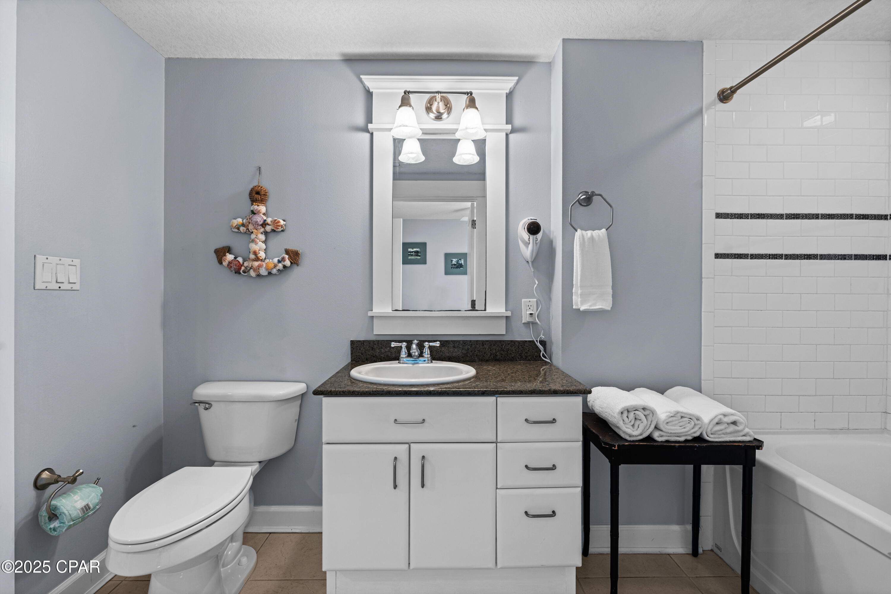 11807 Front Beach Road, 1809