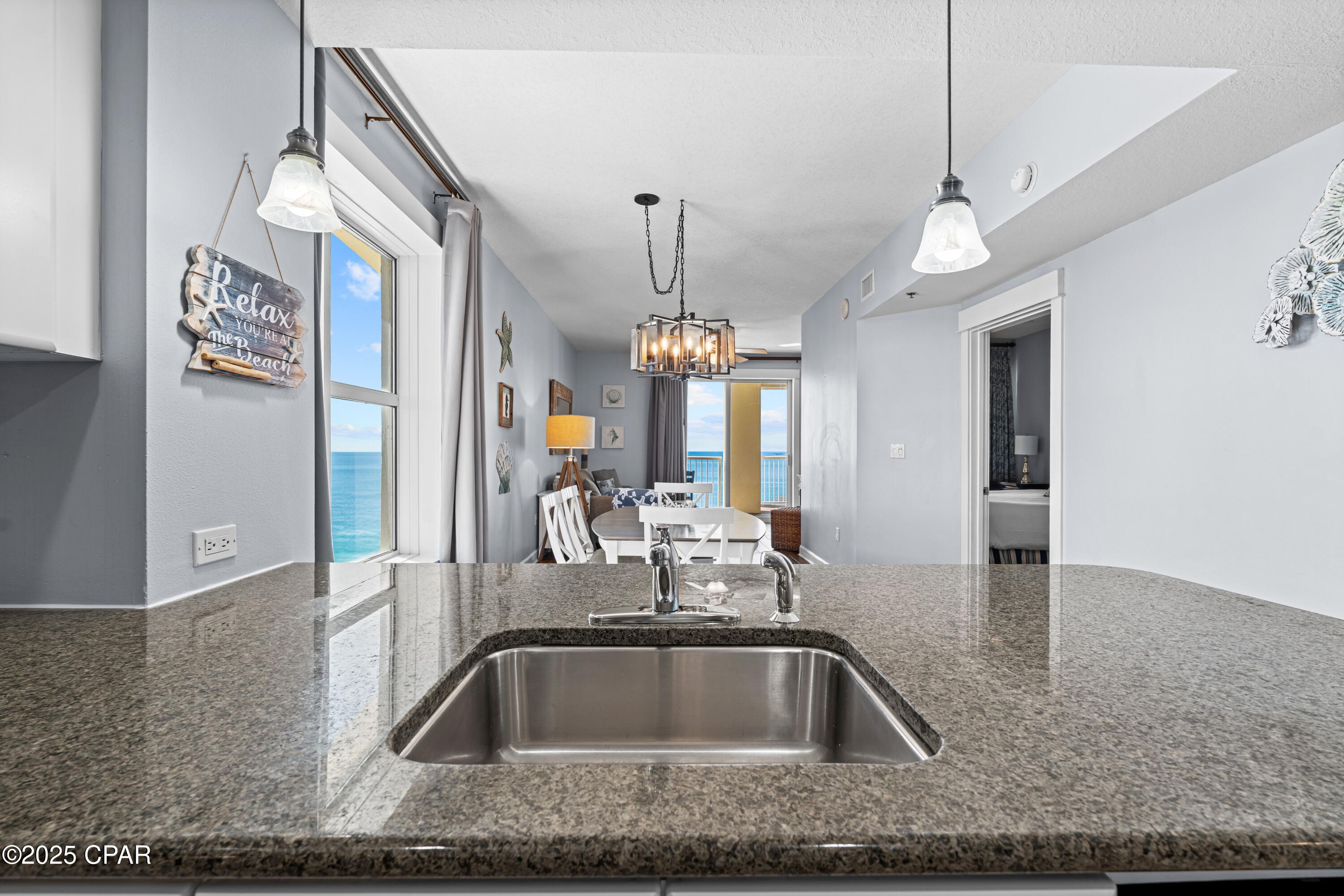 11807 Front Beach Road, 1809