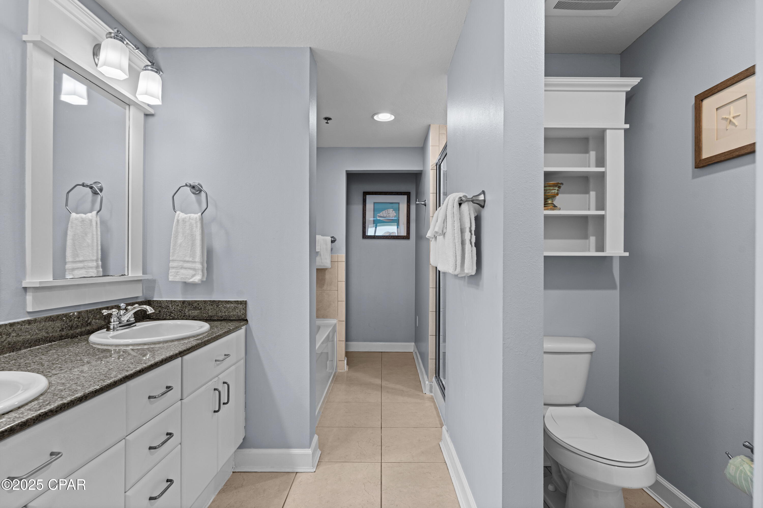 11807 Front Beach Road, 1809