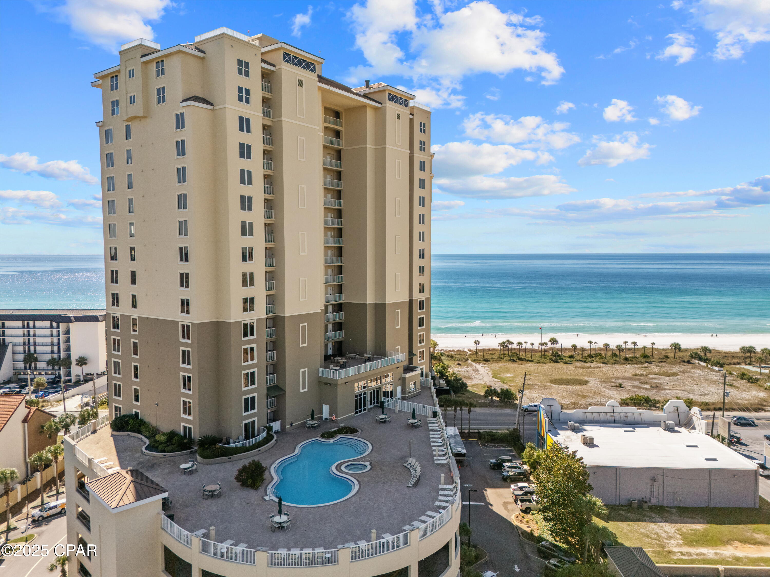 11807 Front Beach Road, 1809