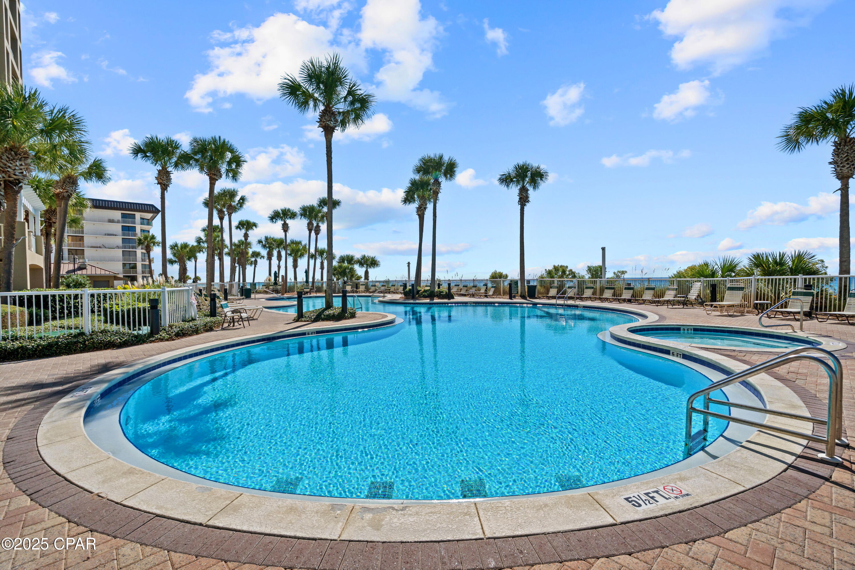 11807 Front Beach Road, 1809