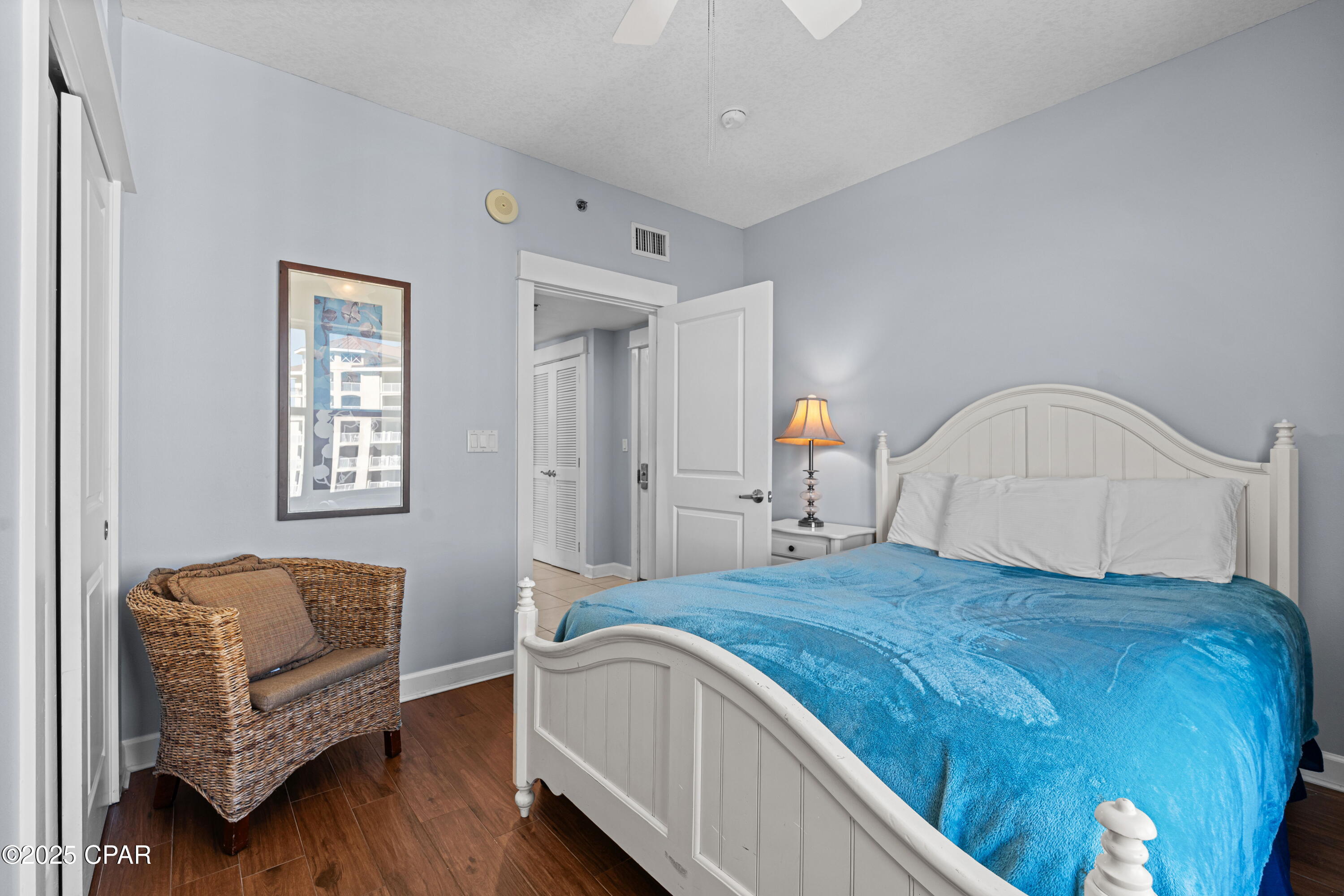 11807 Front Beach Road, 1809