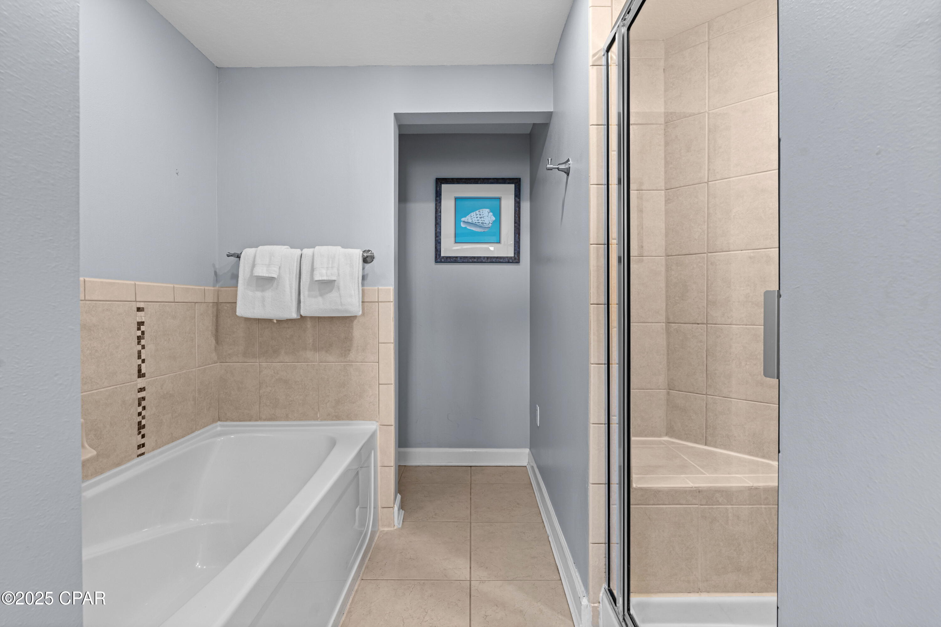 11807 Front Beach Road, 1809